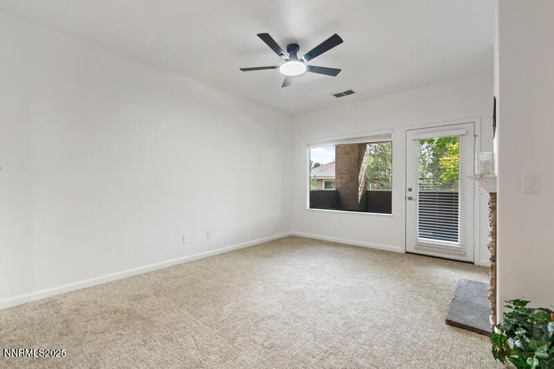 900 S Meadows Pkwy Apt 3322 (4 of 36)