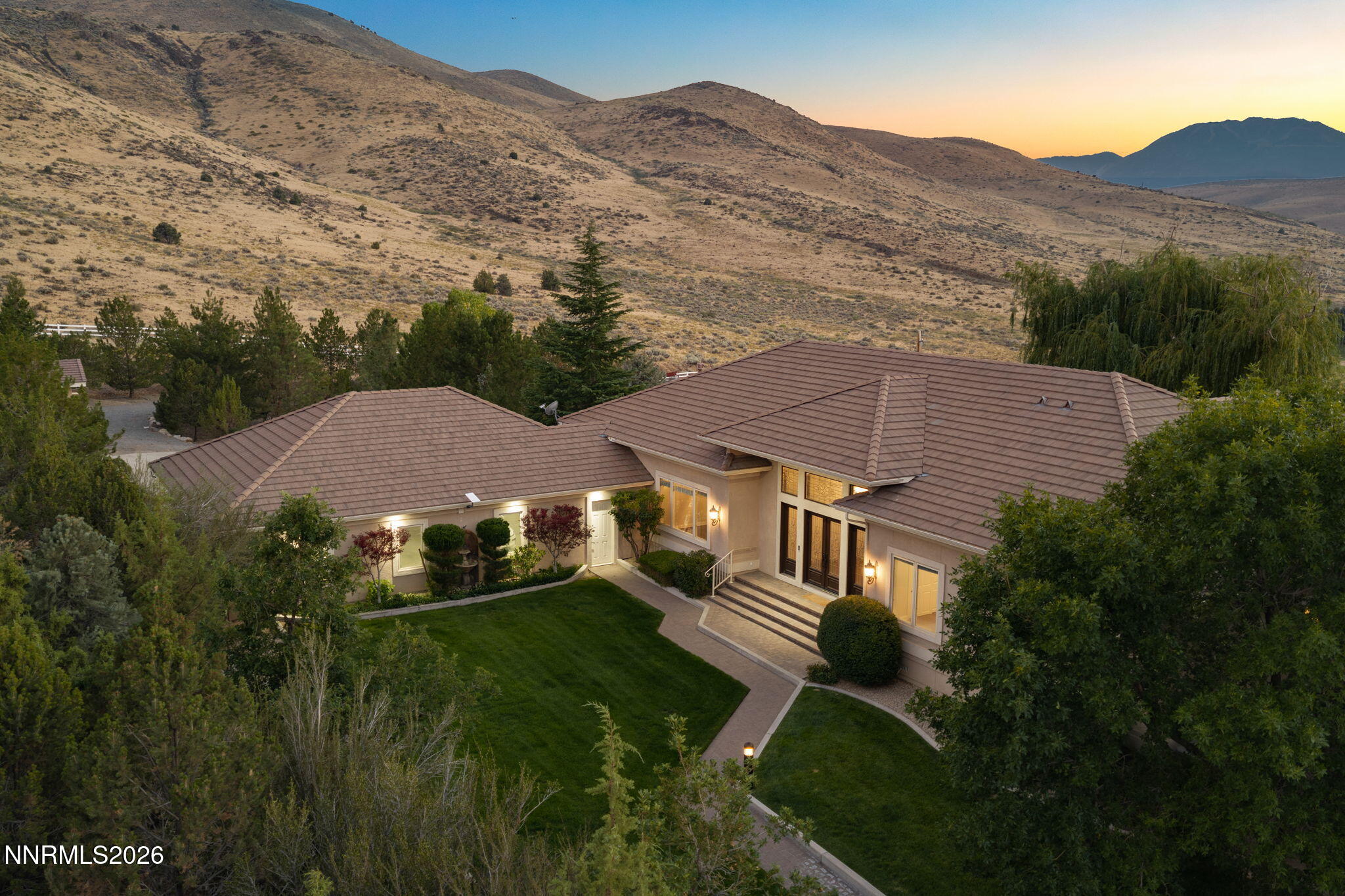 1180 Paddock Lane
