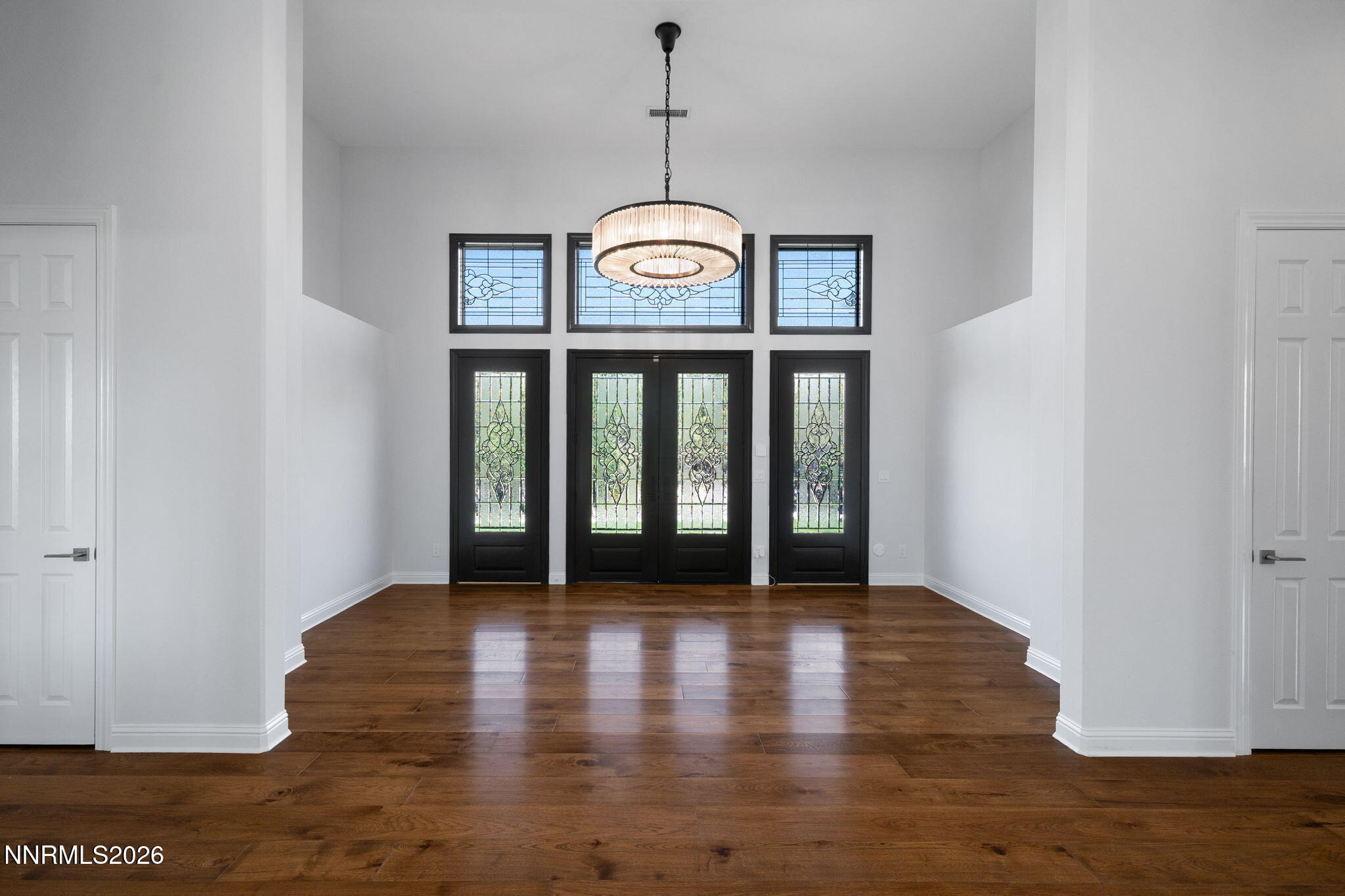 1180 Paddock Lane