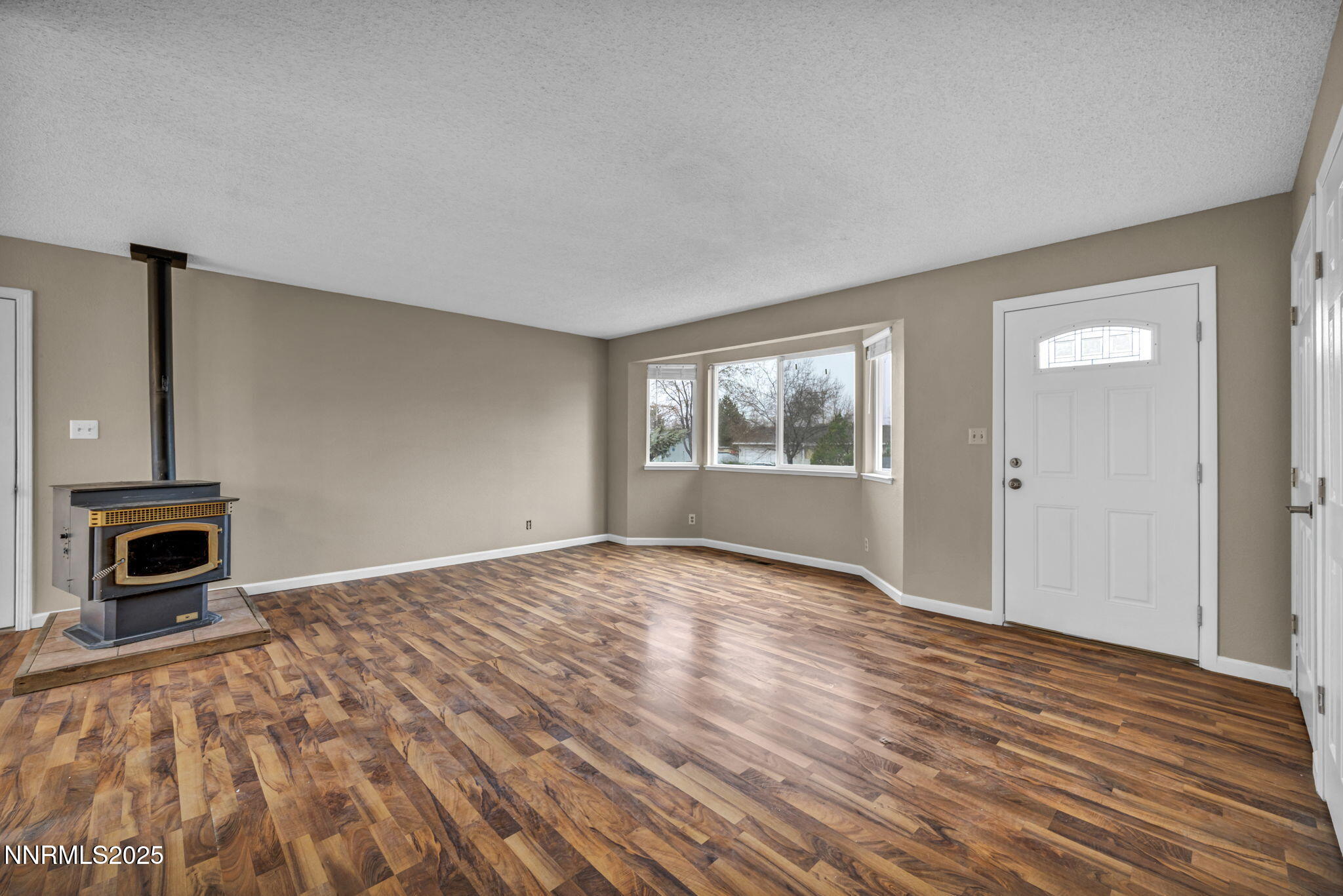 44-web-or-mls-3840-shearwater-dr