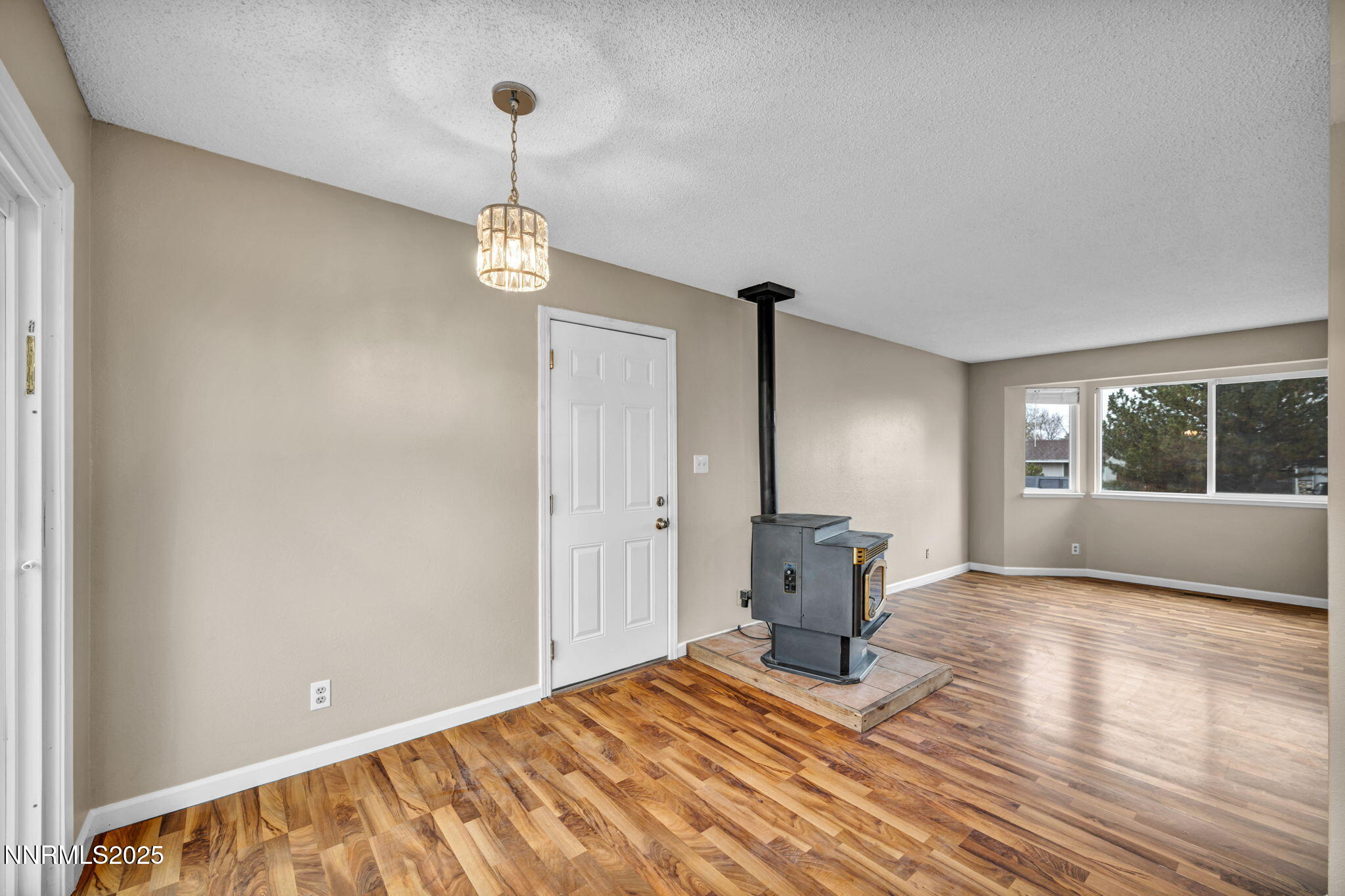 50-web-or-mls-3840-shearwater-dr