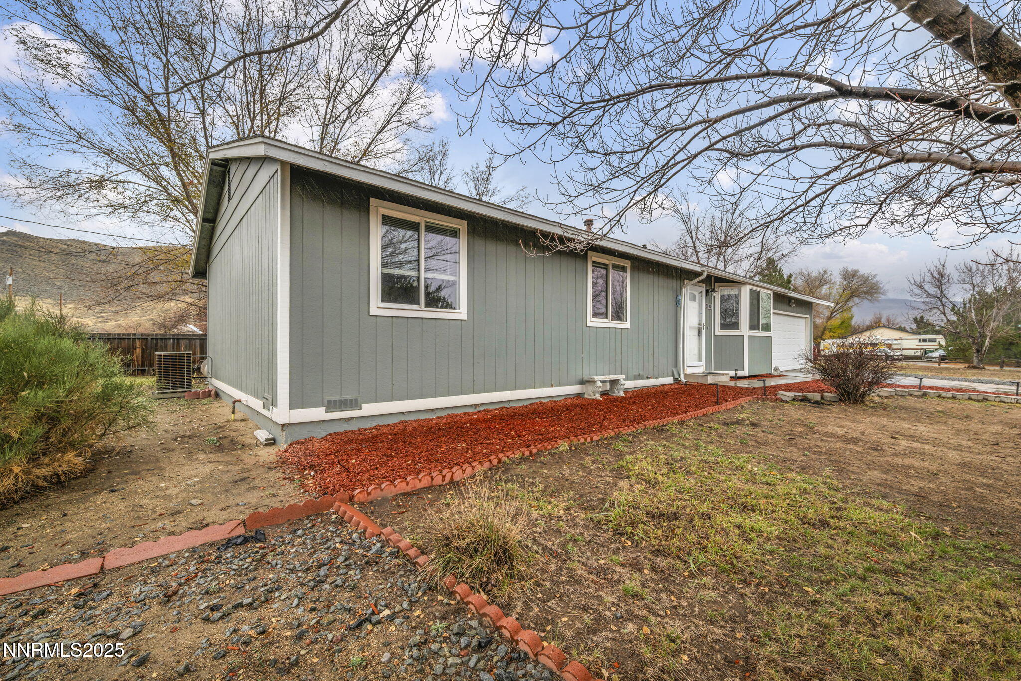 6-web-or-mls-3840-shearwater-dr