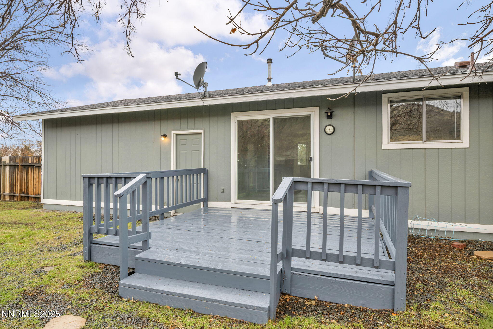 11-web-or-mls-3840-shearwater-dr