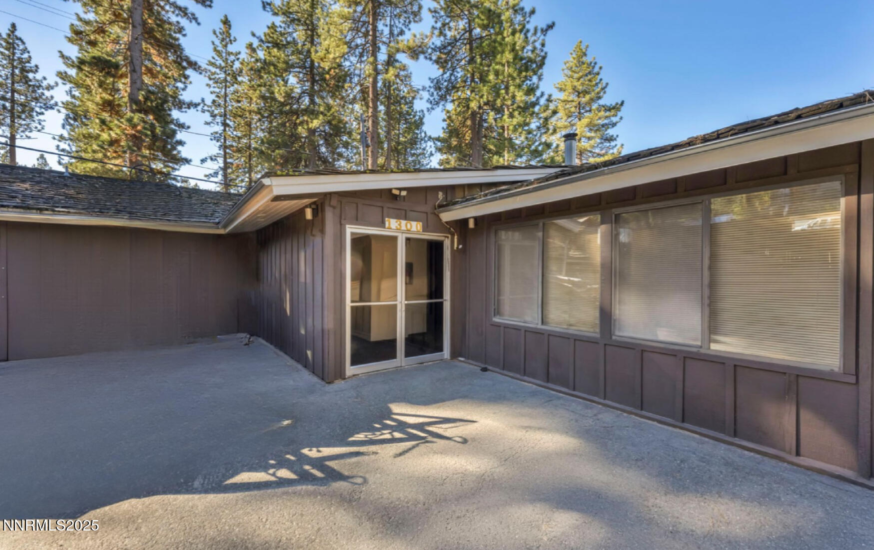 1300 Cave Rock Drive