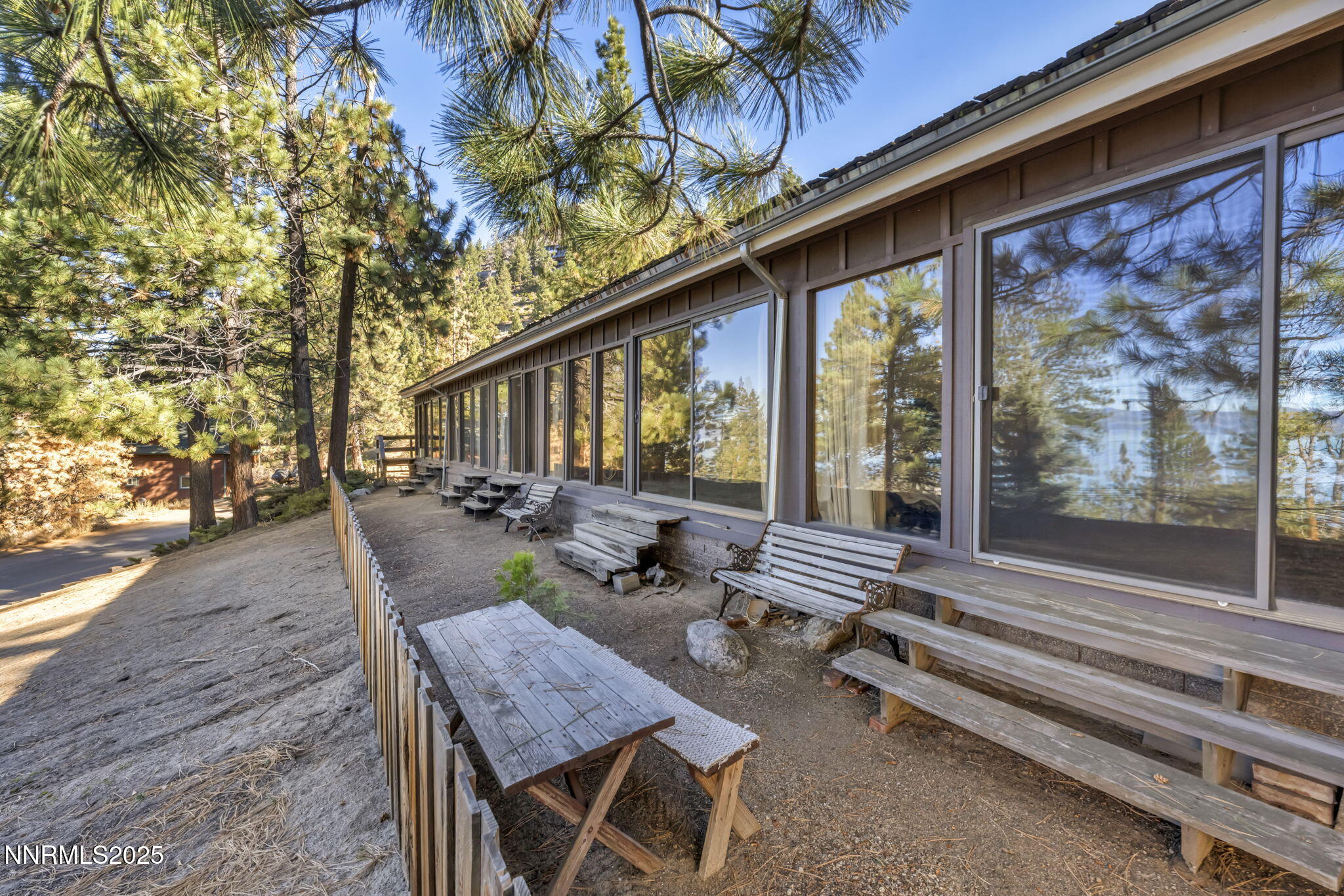 8-web-or-mls-1300-cave-rock-dr