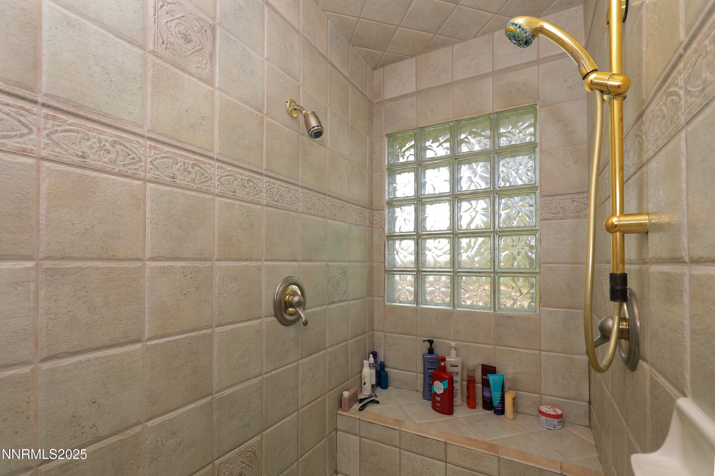bathroom4a