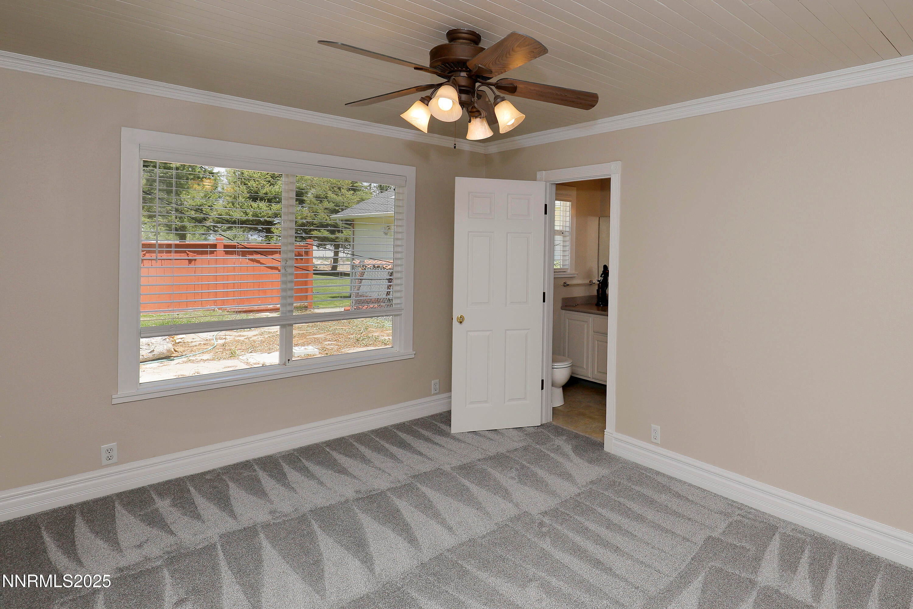 bedroom2a