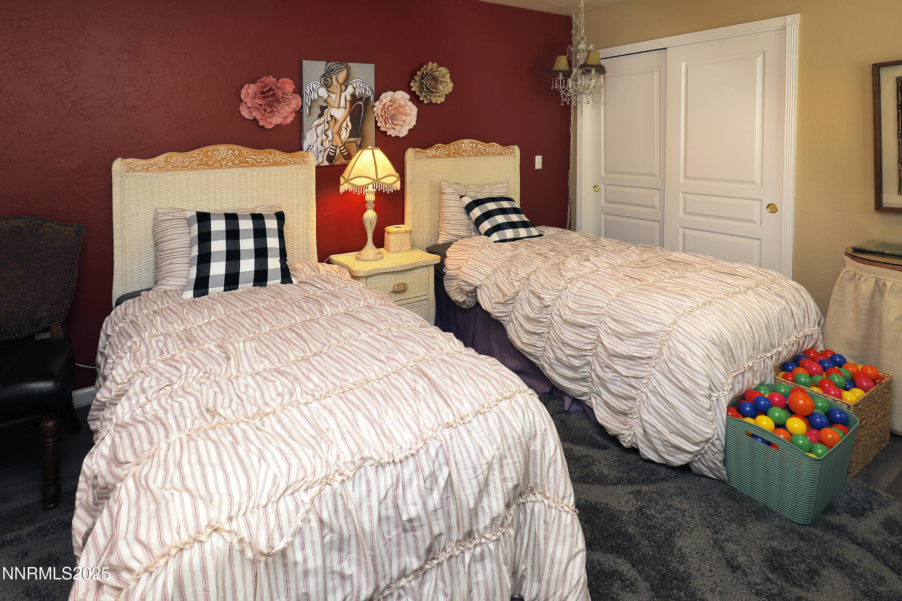 bedroom2