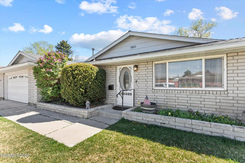 Photo of 1821 Camille Drive, Carson City, NV 89706 (MLS # 260004534)