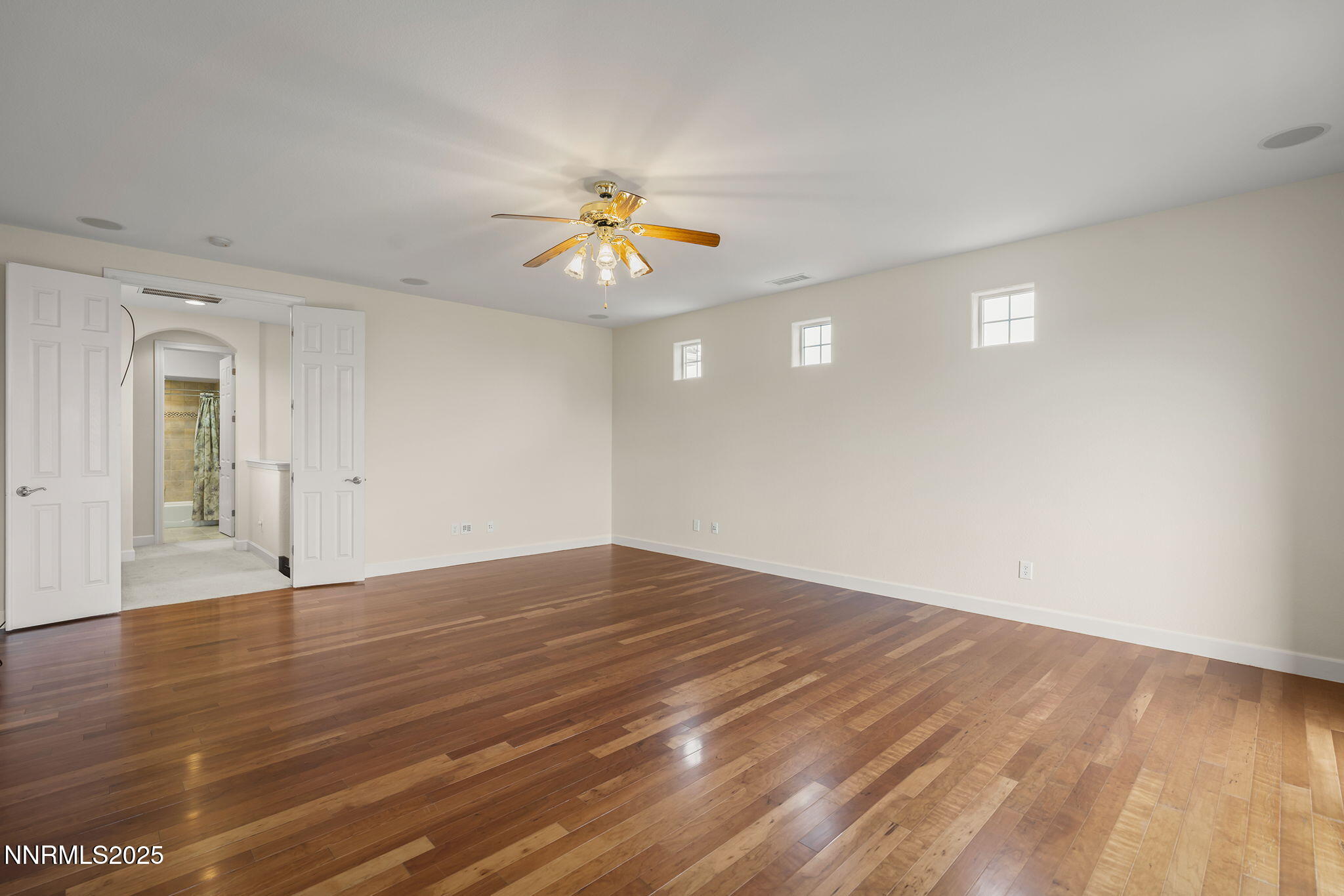 29-web-or-mls-_DSC0603