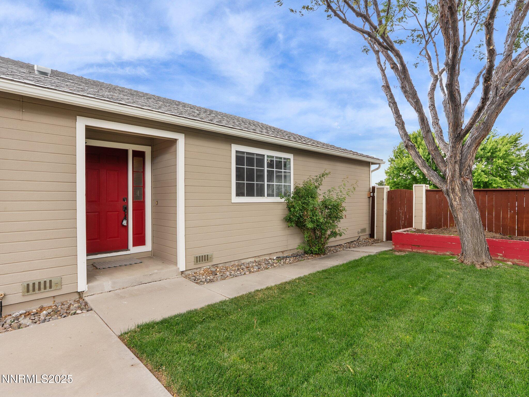 1779 Heather Circle