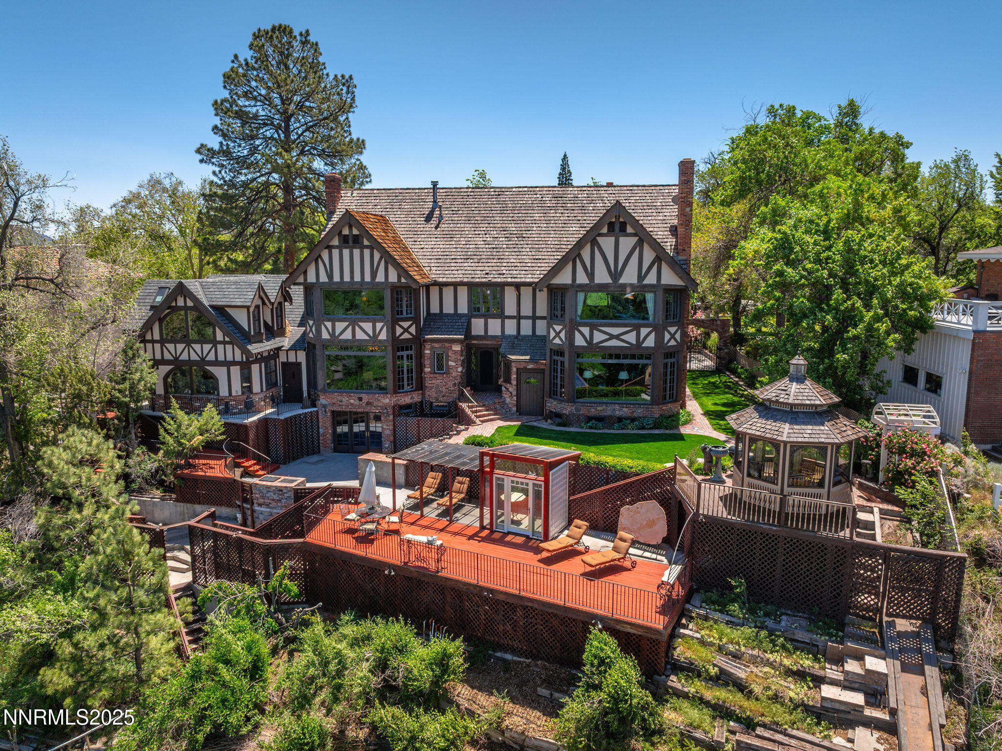 64-web-or-mls-DJI_0575