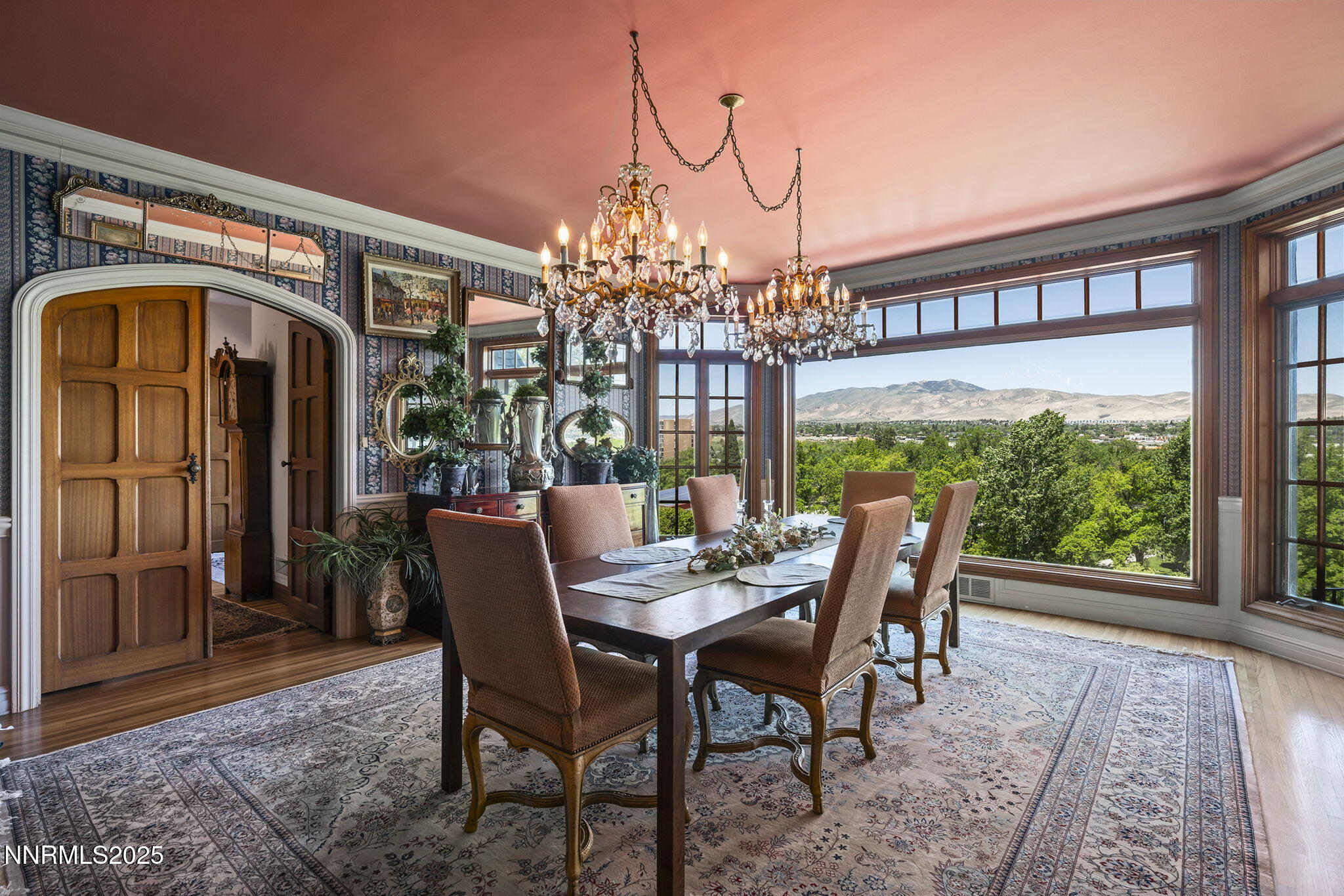 745 California Avenue