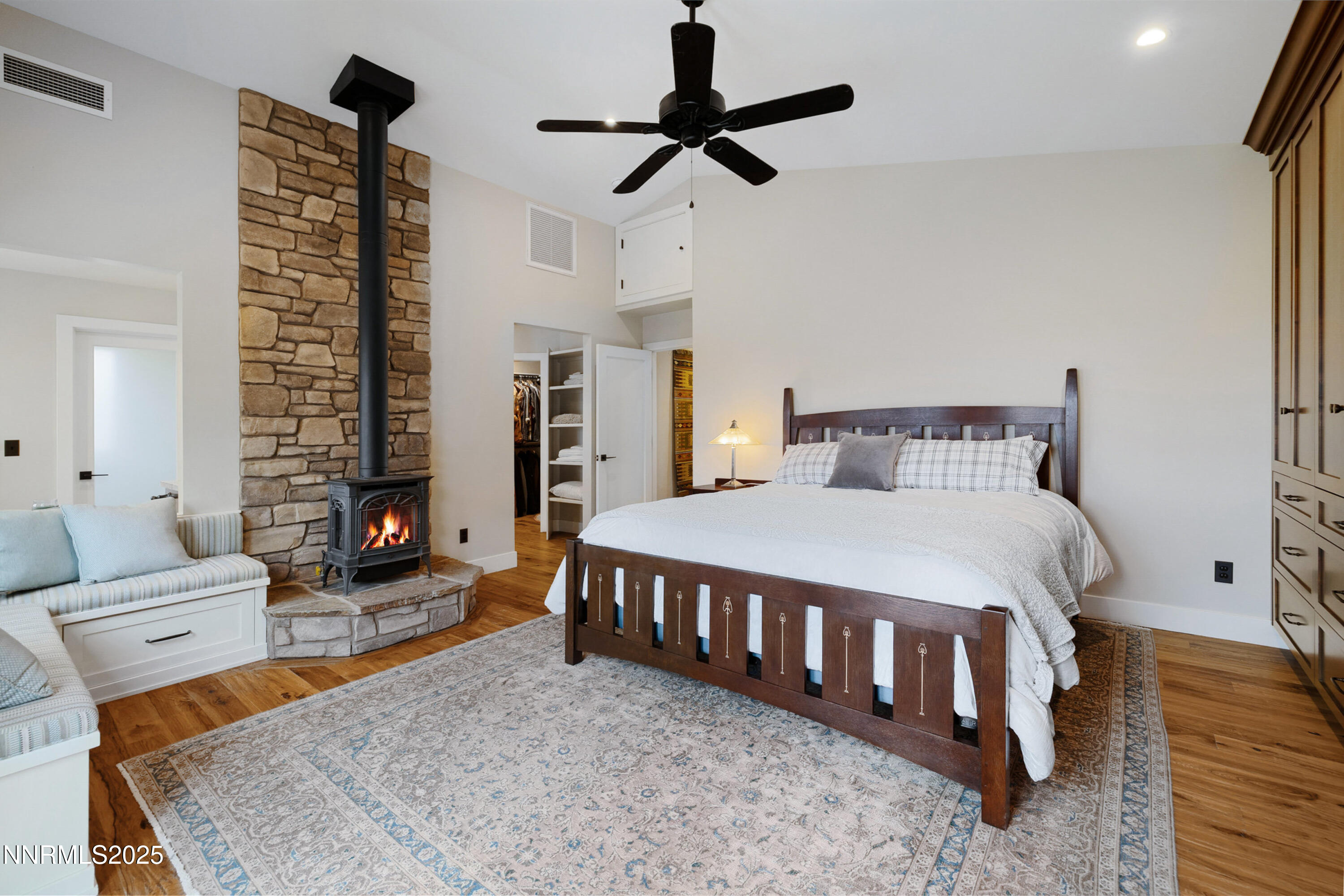 020_66-print-110_moonstone-14_781