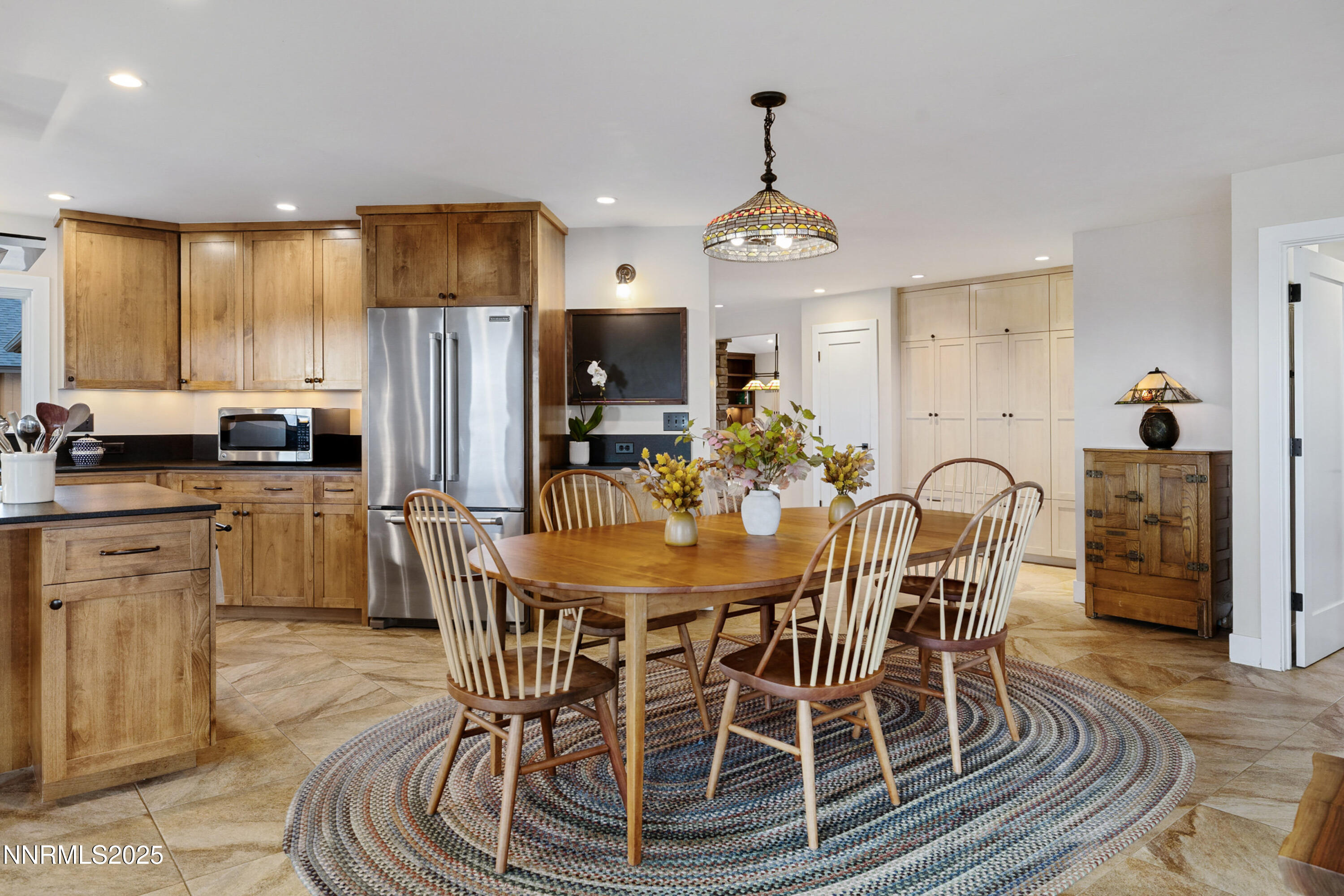 015_77-print-110_moonstone-25_342