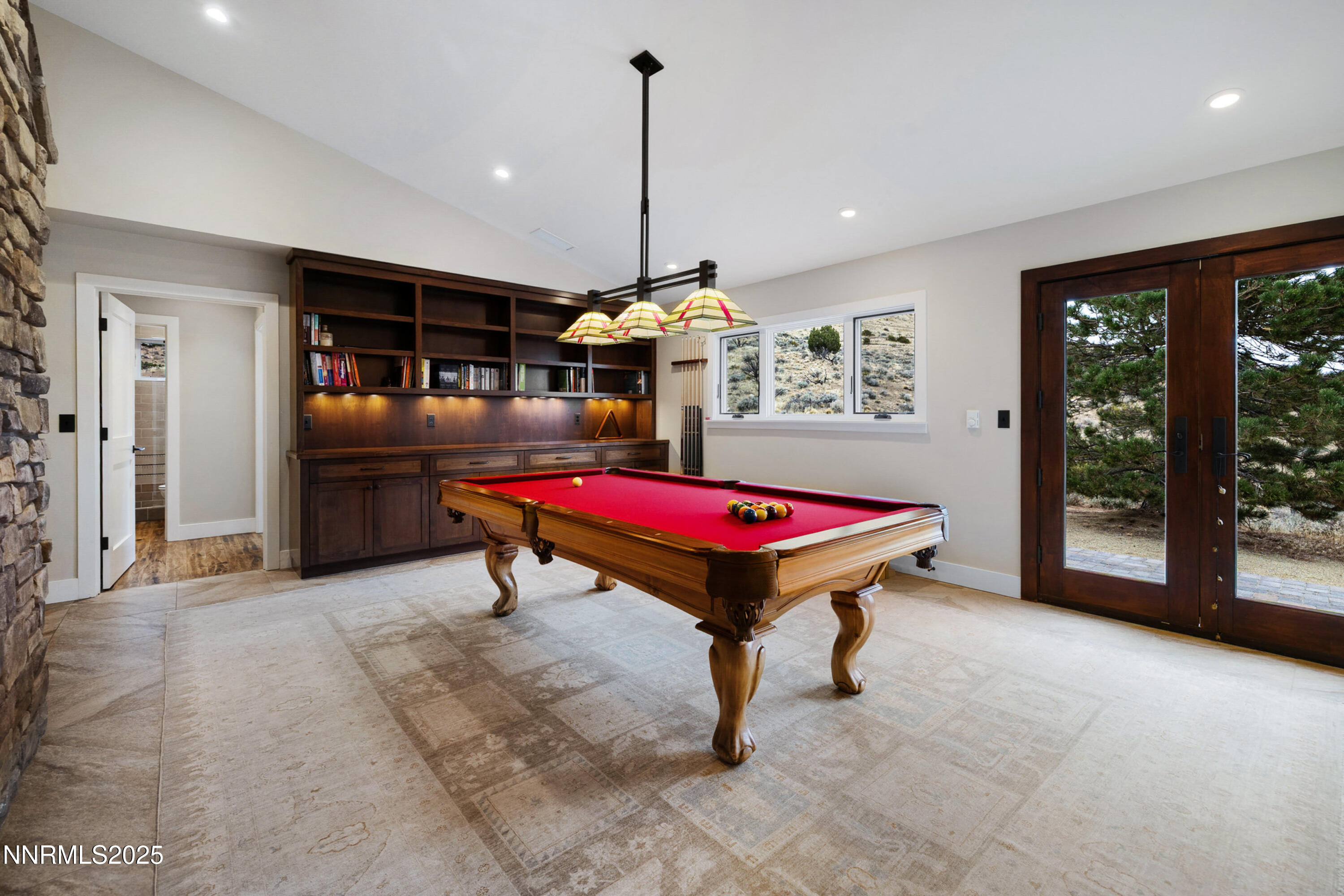 017_58-print-110_moonstone-6_598