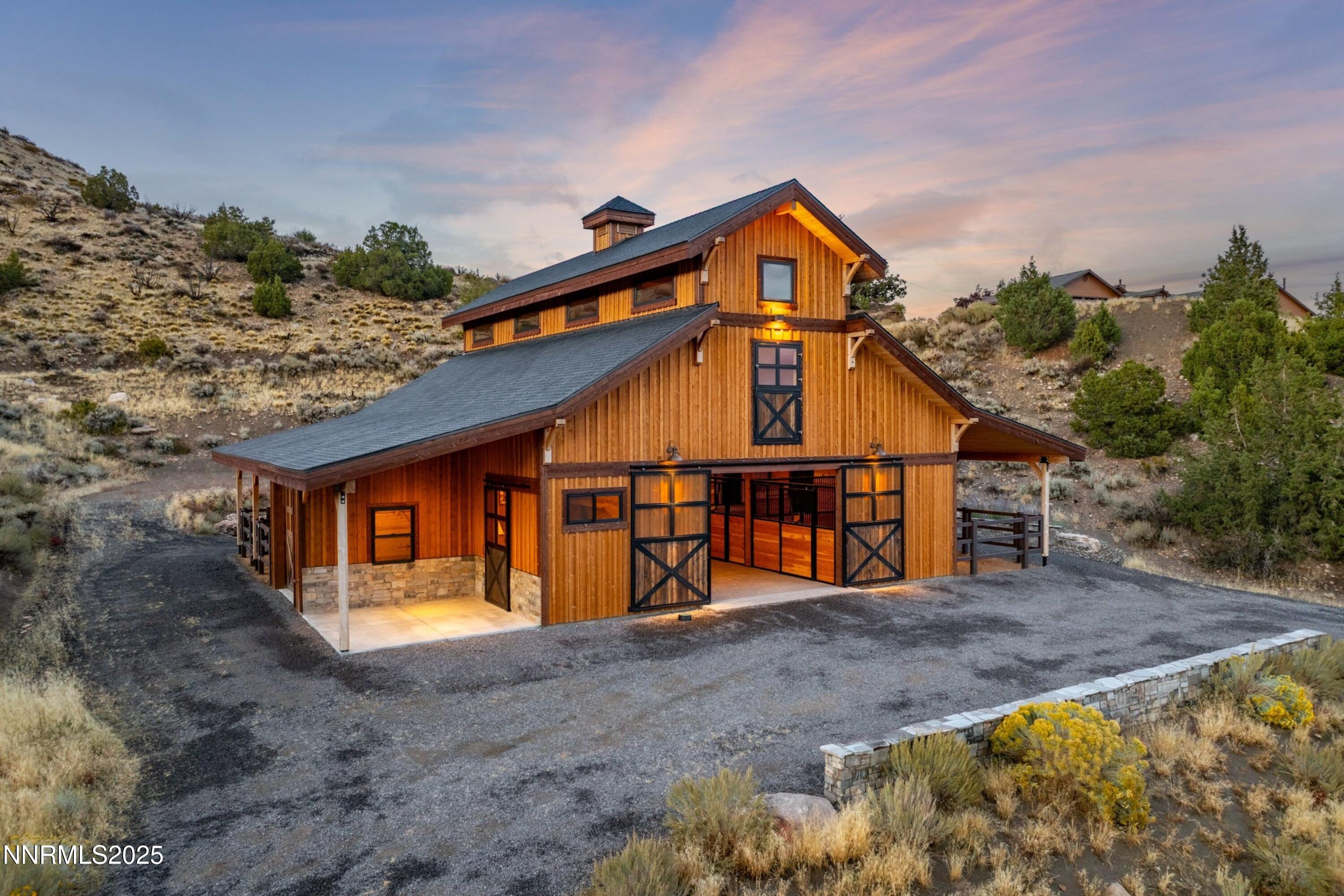 094_43-print-110_moonstone_drone-44_403