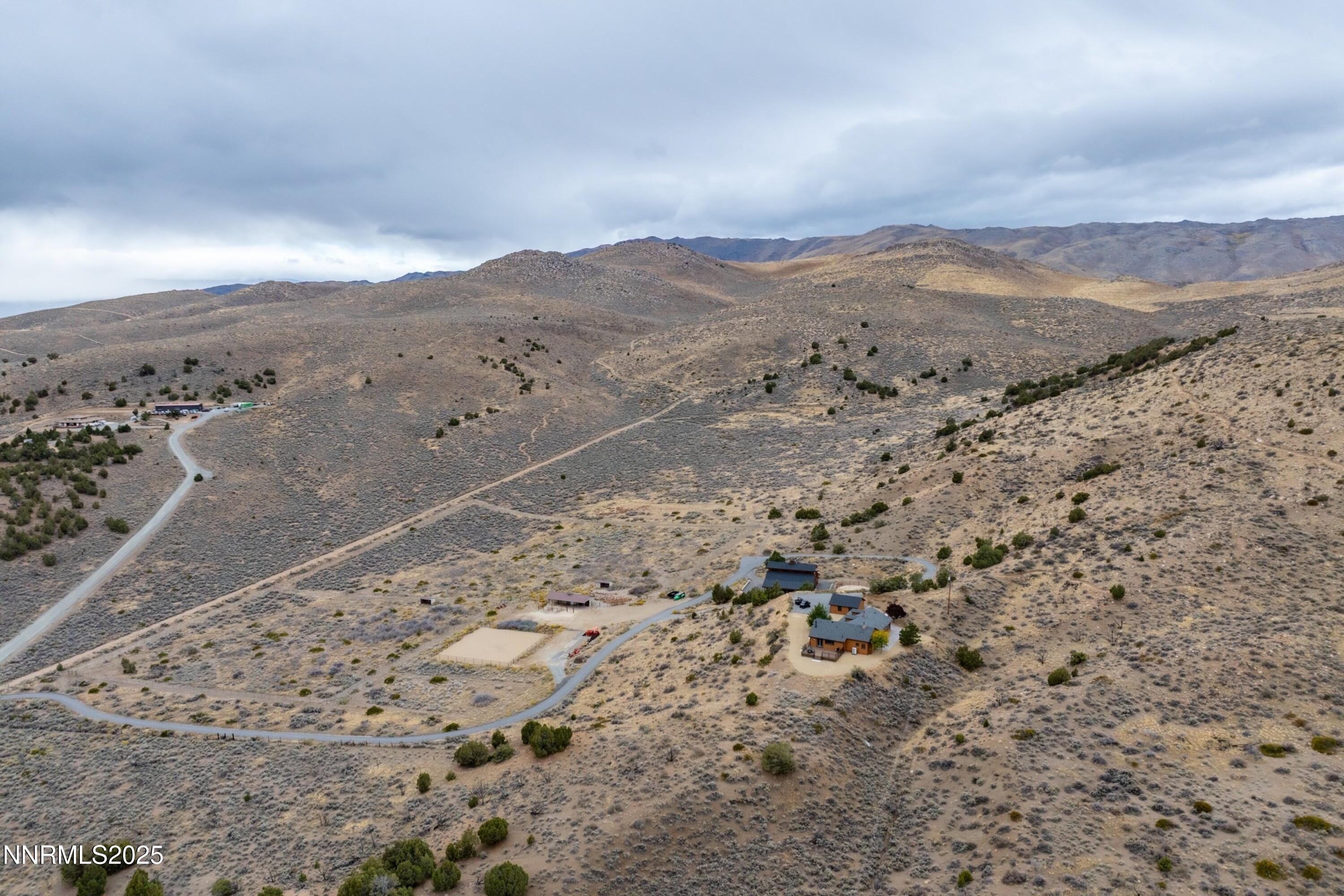 066_10-print-110_moonstone_drone-16_870