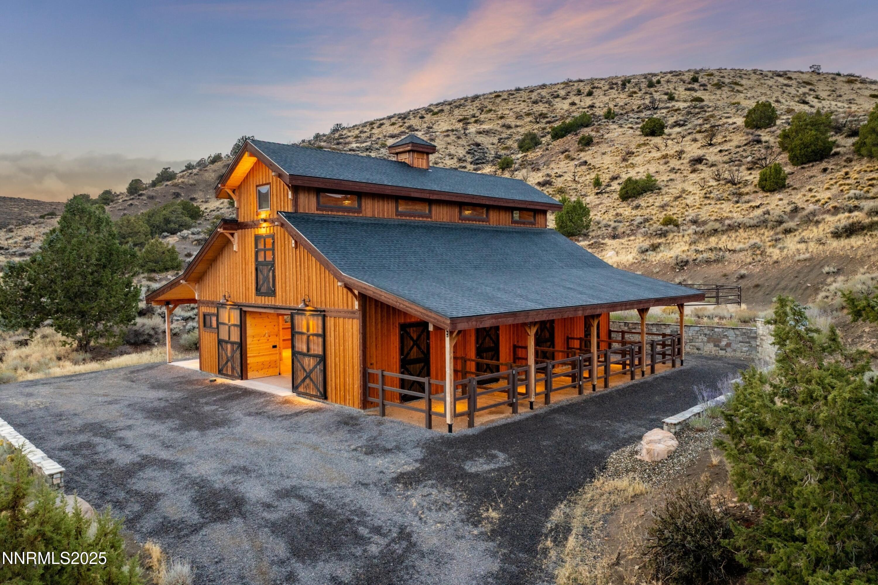 095_45-print-110_moonstone_drone-46_723