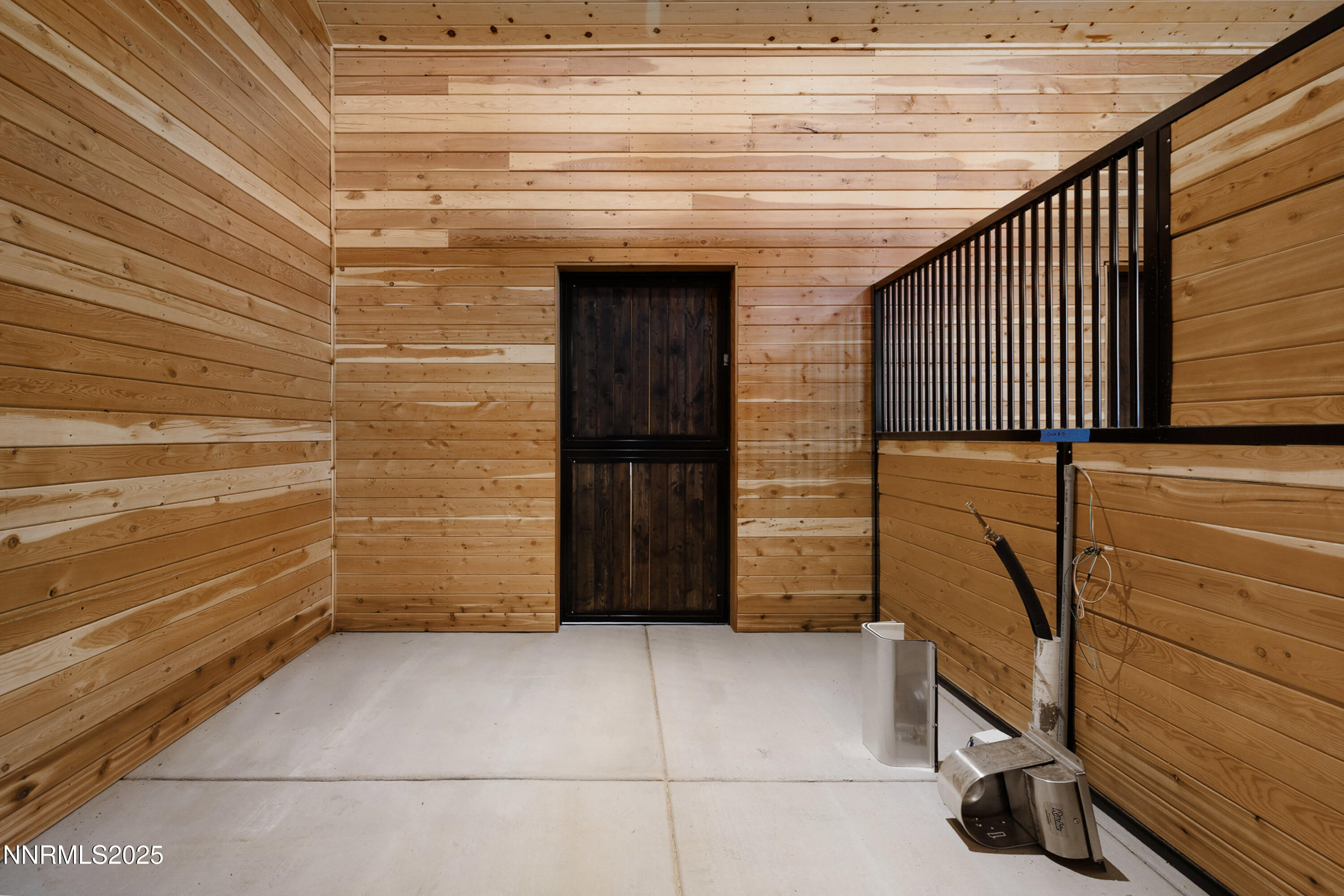 049_95-print-110_moonstone-43_906