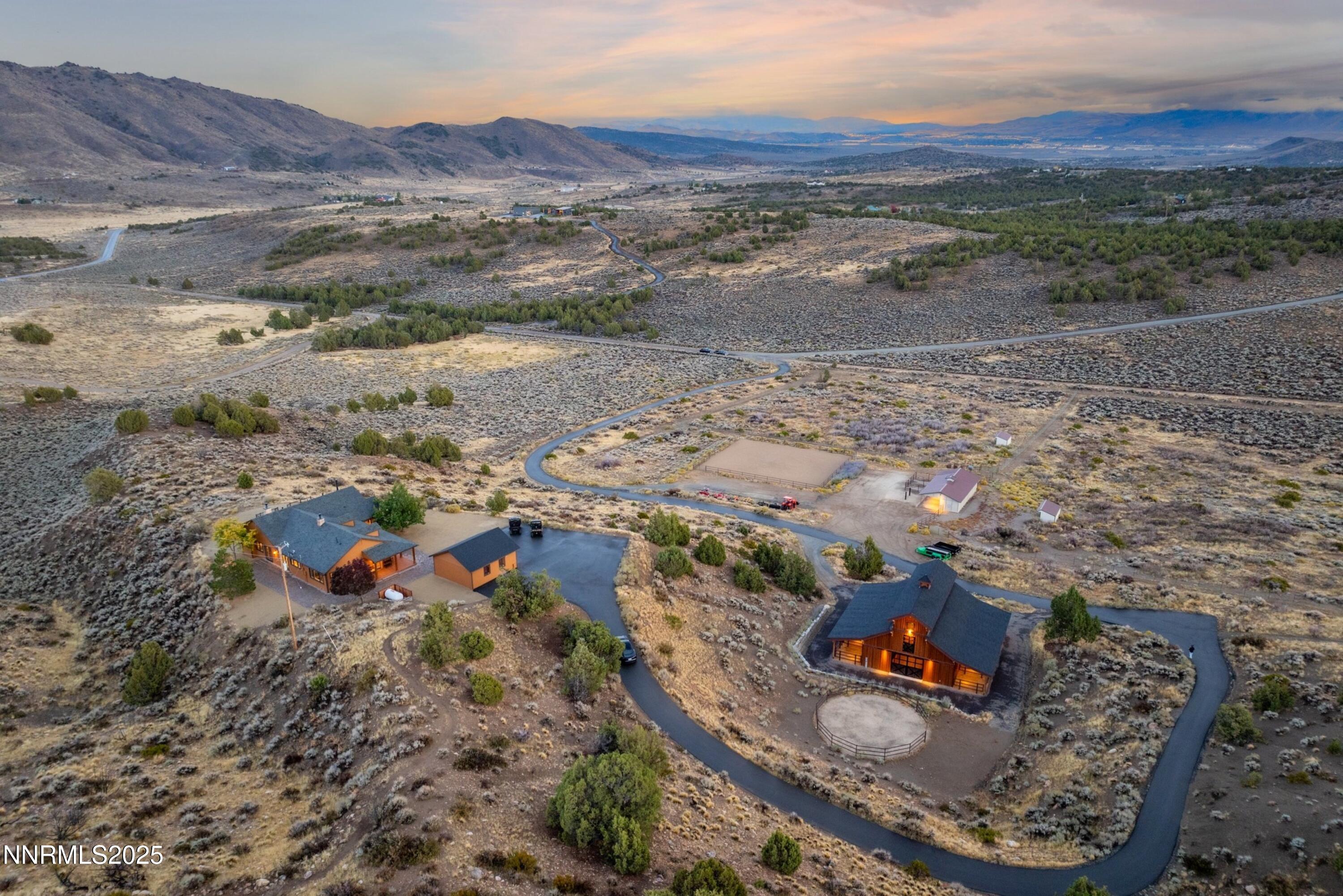 098_51-print-110_moonstone_drone-50_867