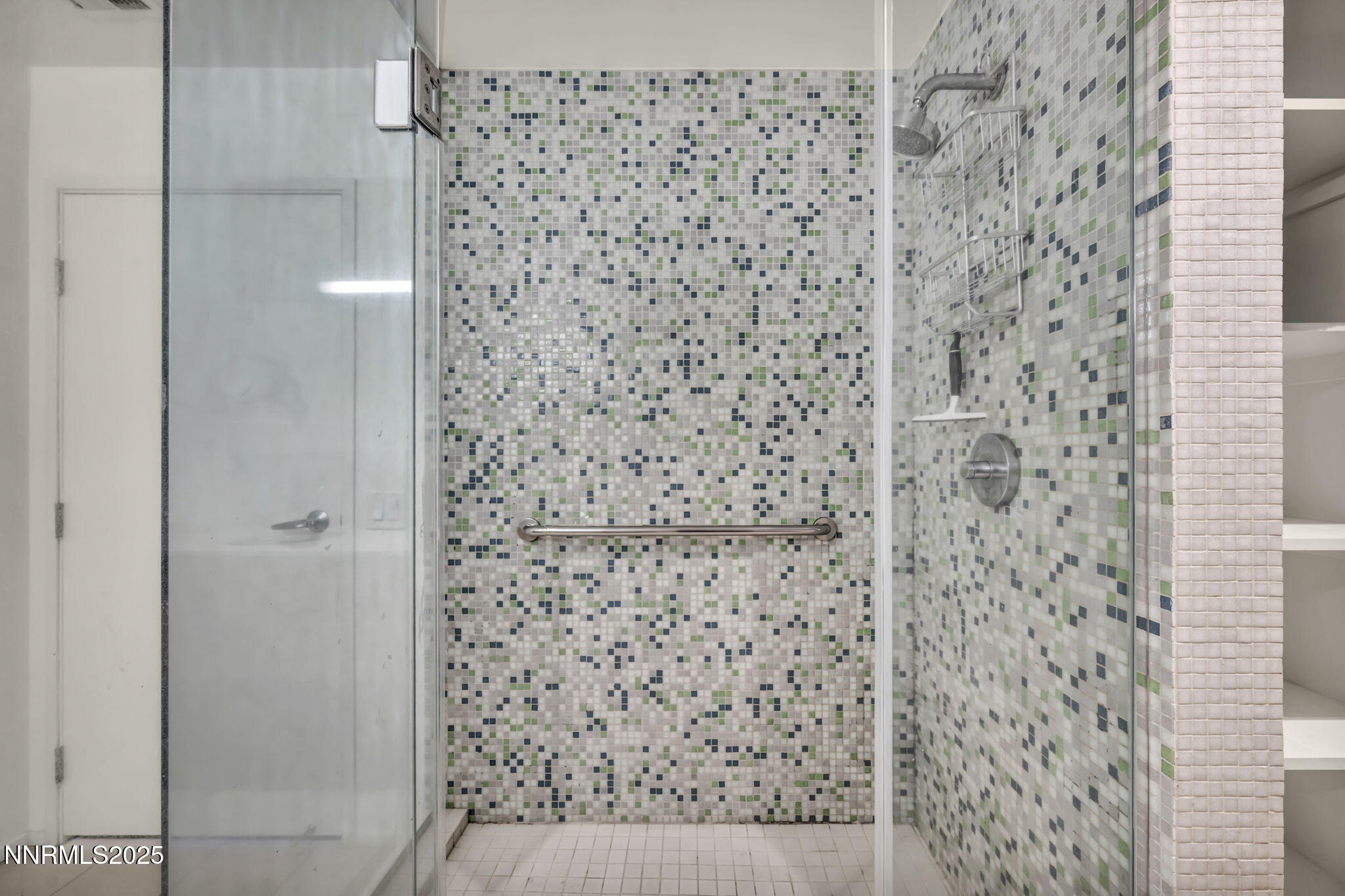 38-web-or-mls-255-n-sierra-st-unit-307