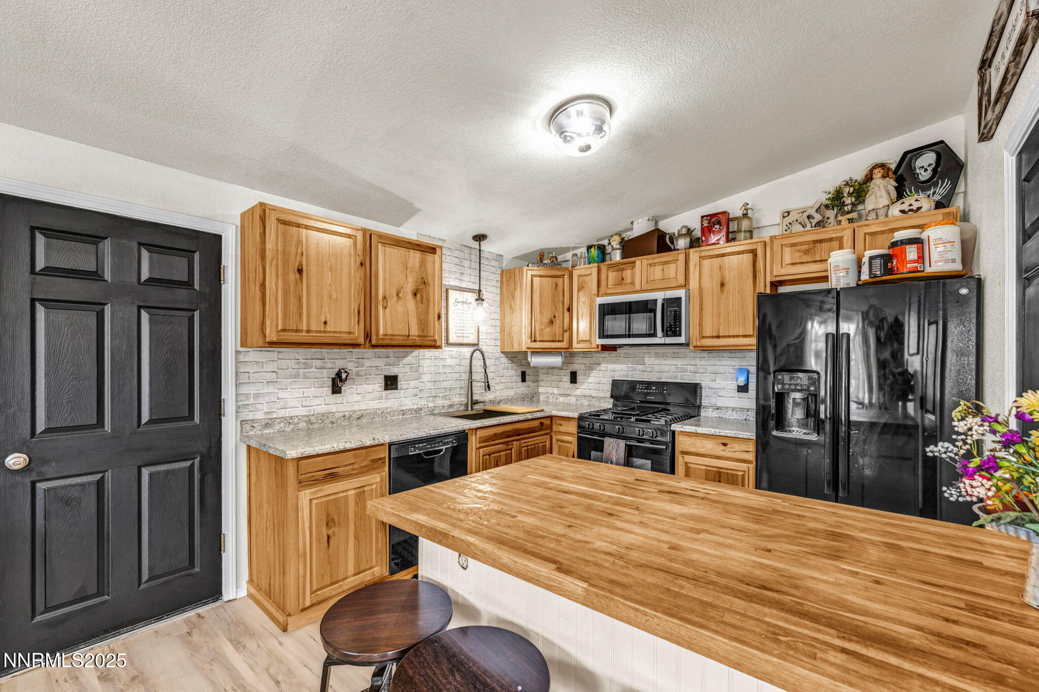 Dayton, Nevada 89403, United States, 3 Bedrooms Bedrooms, ,2 BathroomsBathrooms,Residential,Active,160784