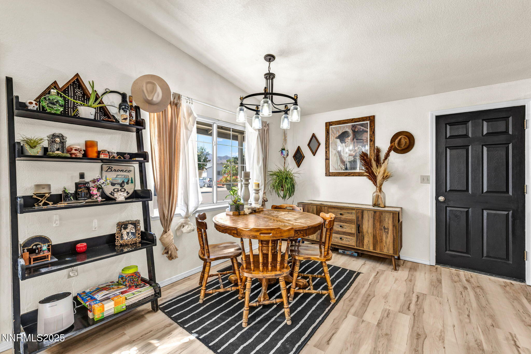 Dayton, Nevada 89403, United States, 3 Bedrooms Bedrooms, ,2 BathroomsBathrooms,Residential,Active,160784