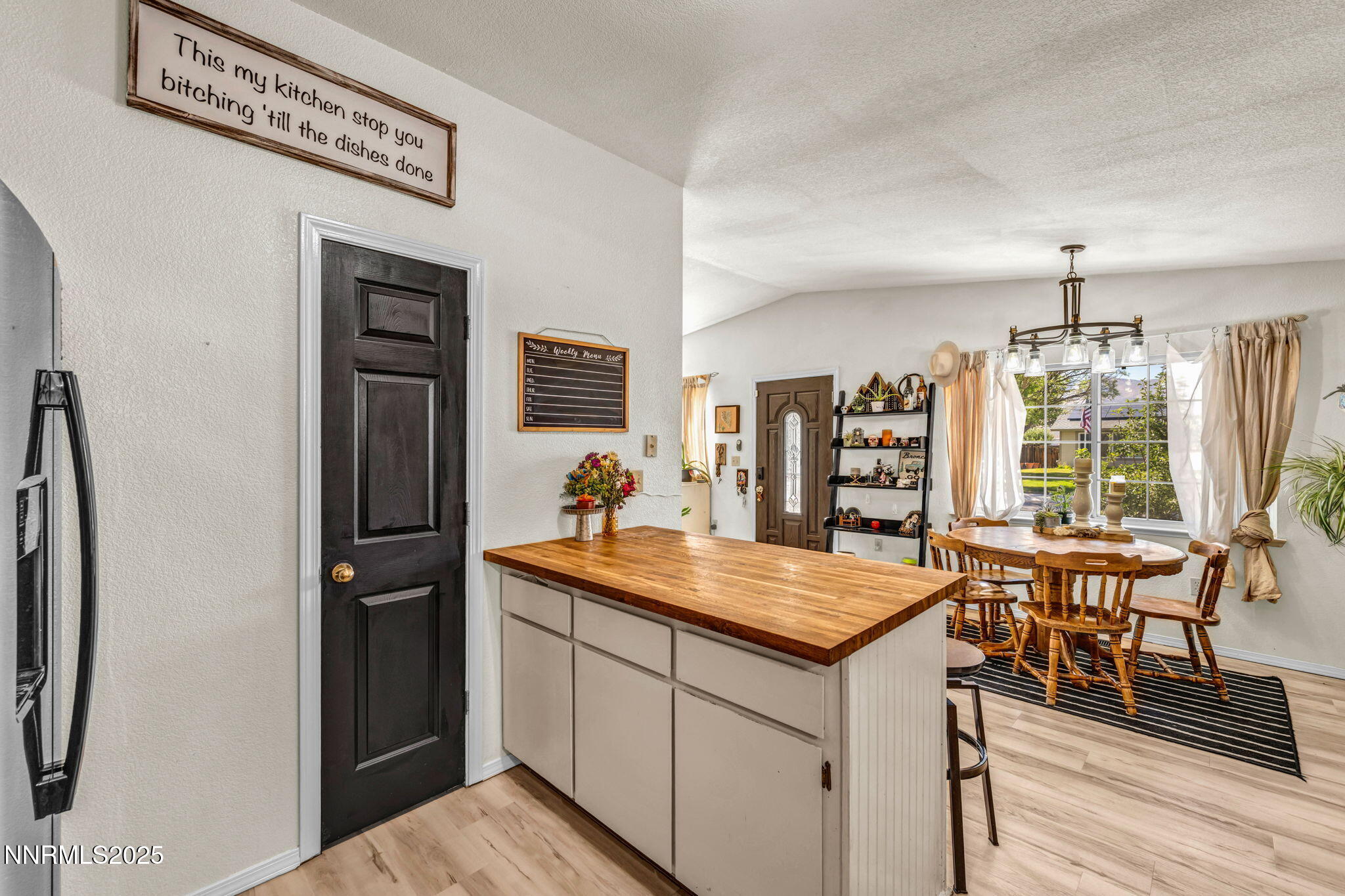 Dayton, Nevada 89403, United States, 3 Bedrooms Bedrooms, ,2 BathroomsBathrooms,Residential,Active,160784