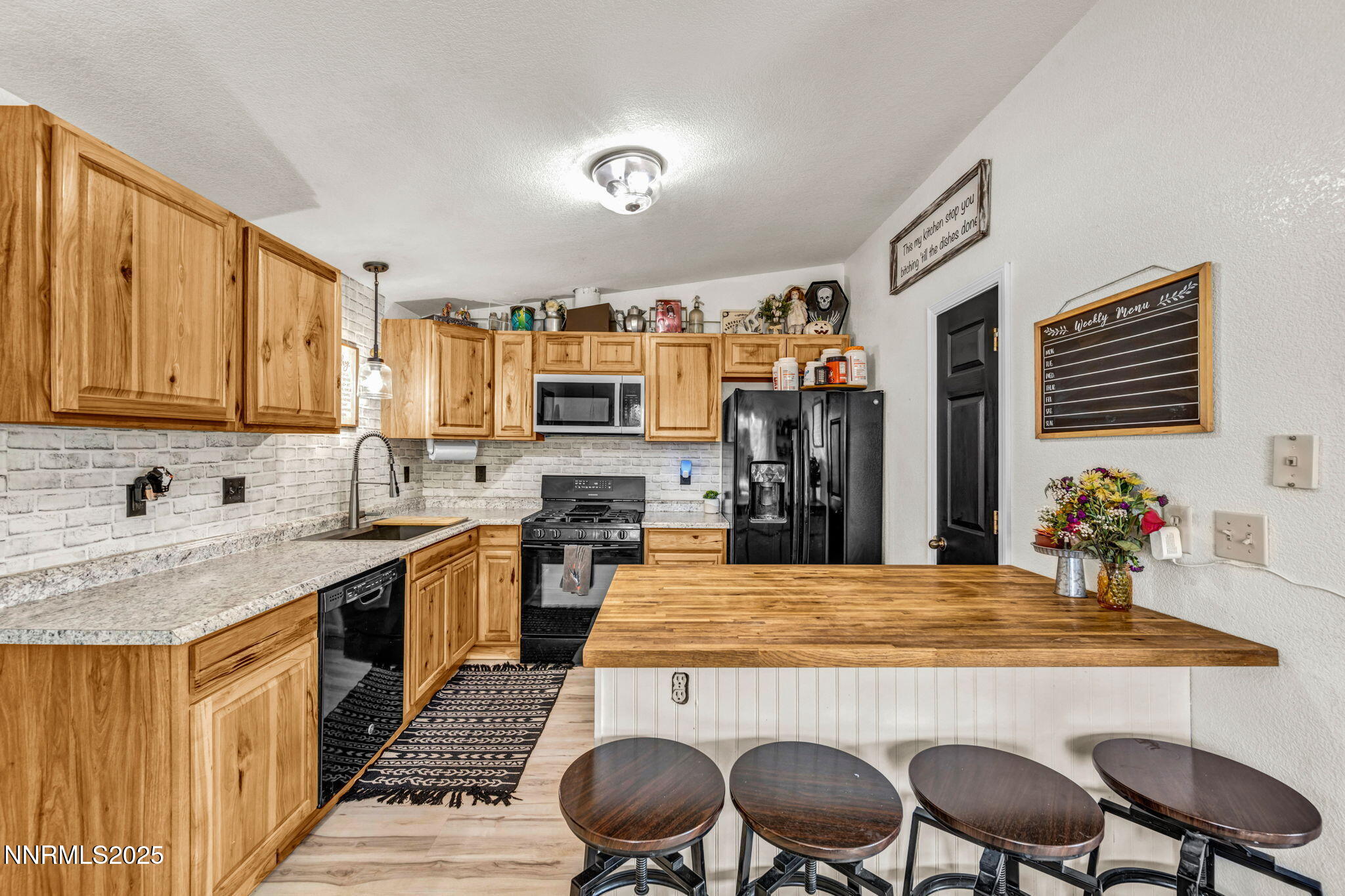 Dayton, Nevada 89403, United States, 3 Bedrooms Bedrooms, ,2 BathroomsBathrooms,Residential,Active,160784