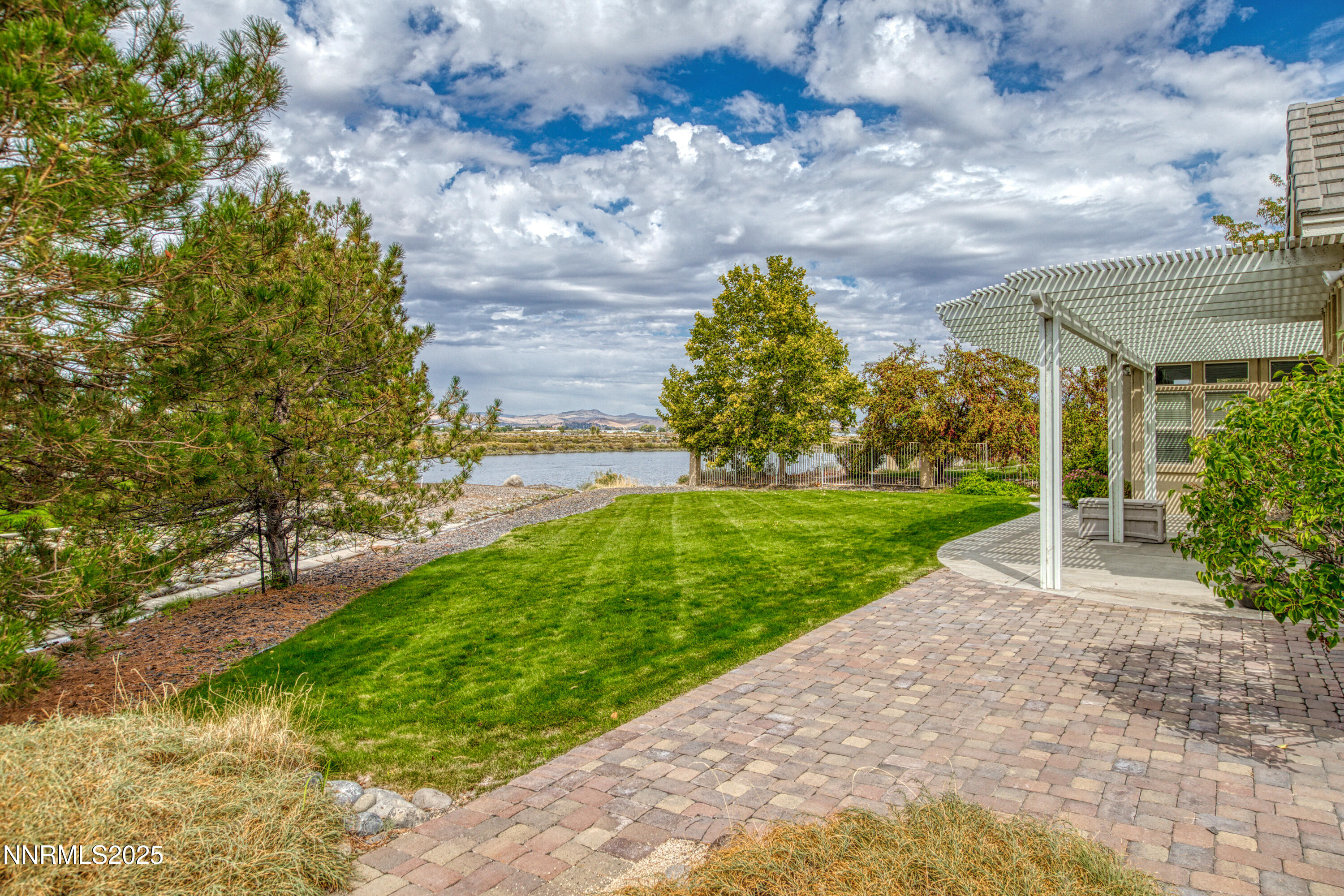 HiddenMeadows1860-051