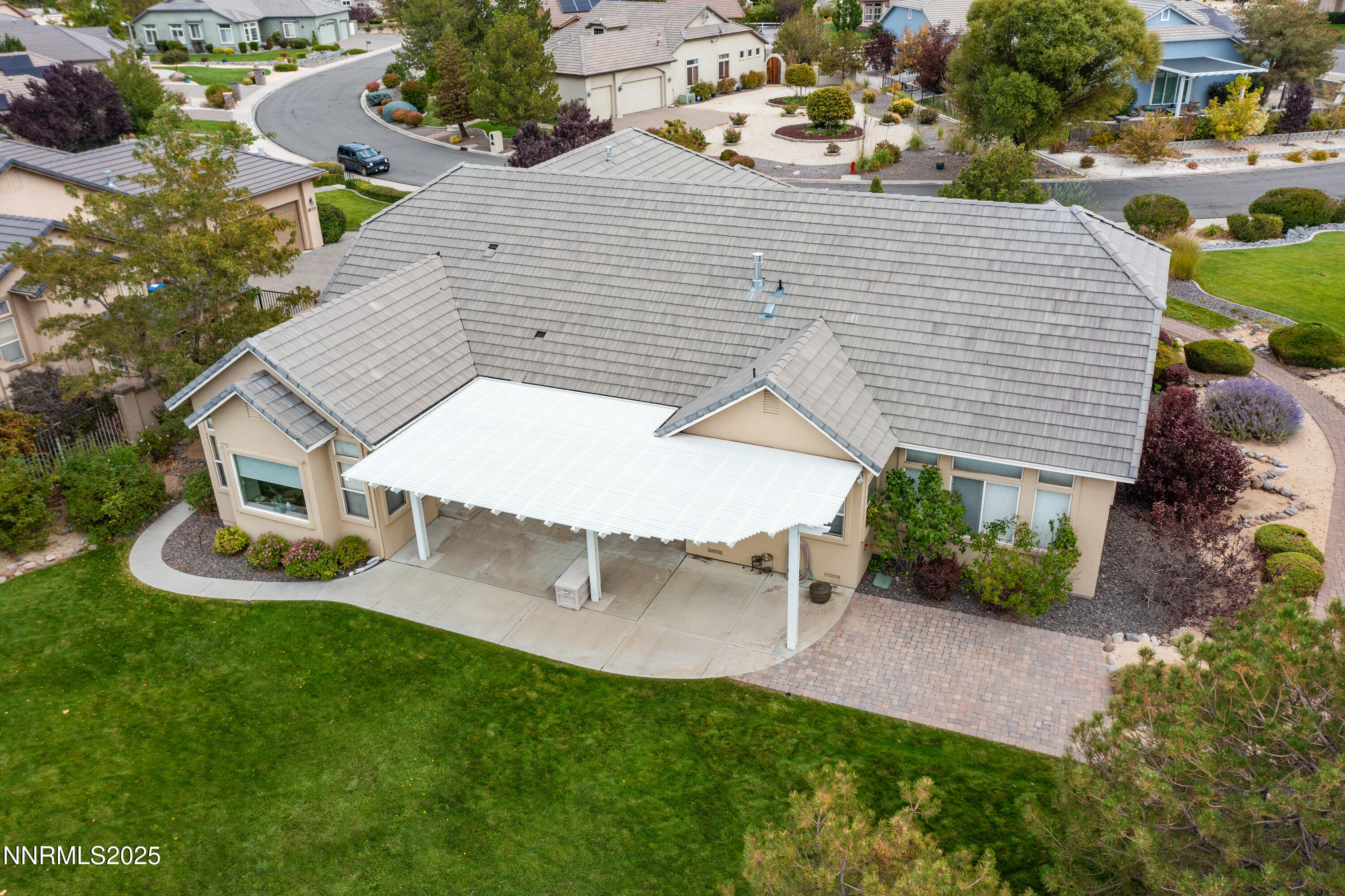 HiddenMeadows1860-065