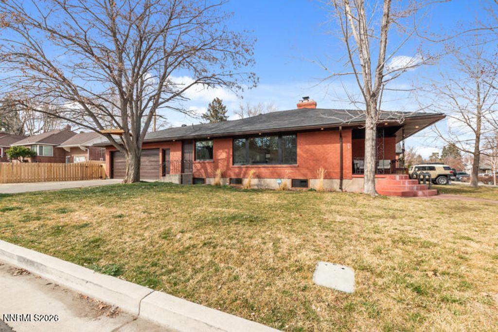 Photo of 1295 Mark Twain Avenue, Reno, NV 89509 (MLS # 260002263)