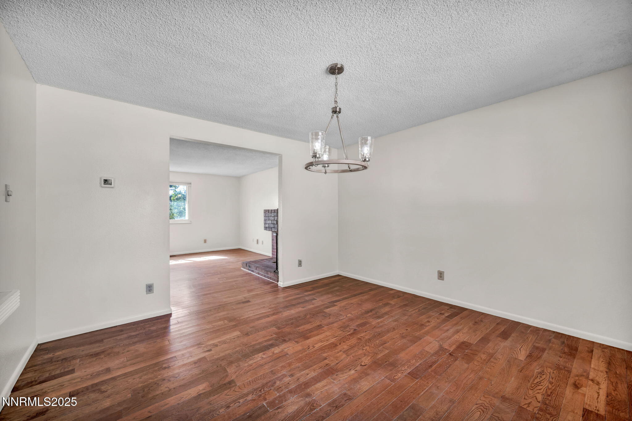 19-web-or-mls-7274-windmill-dr