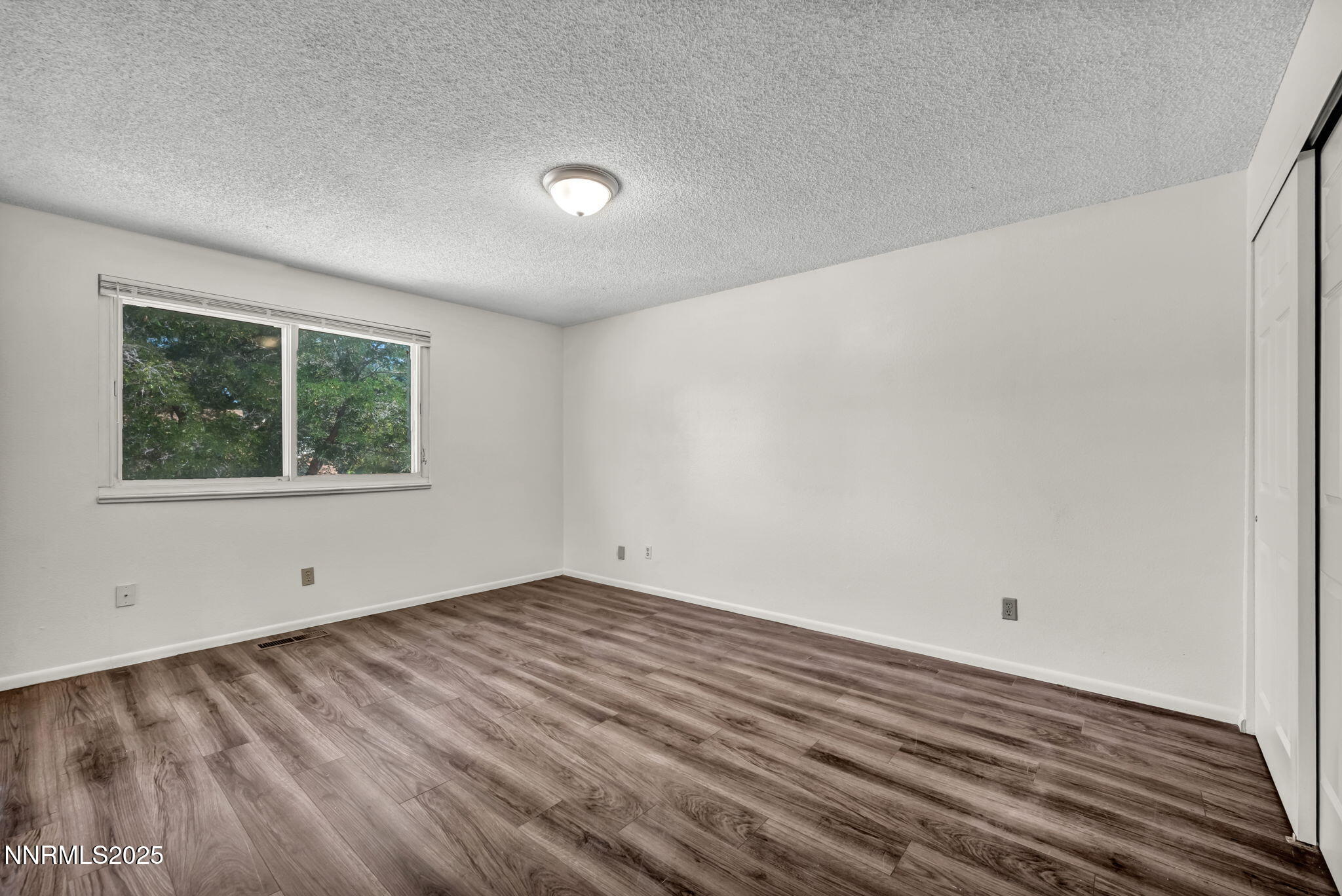 33-web-or-mls-7274-windmill-dr