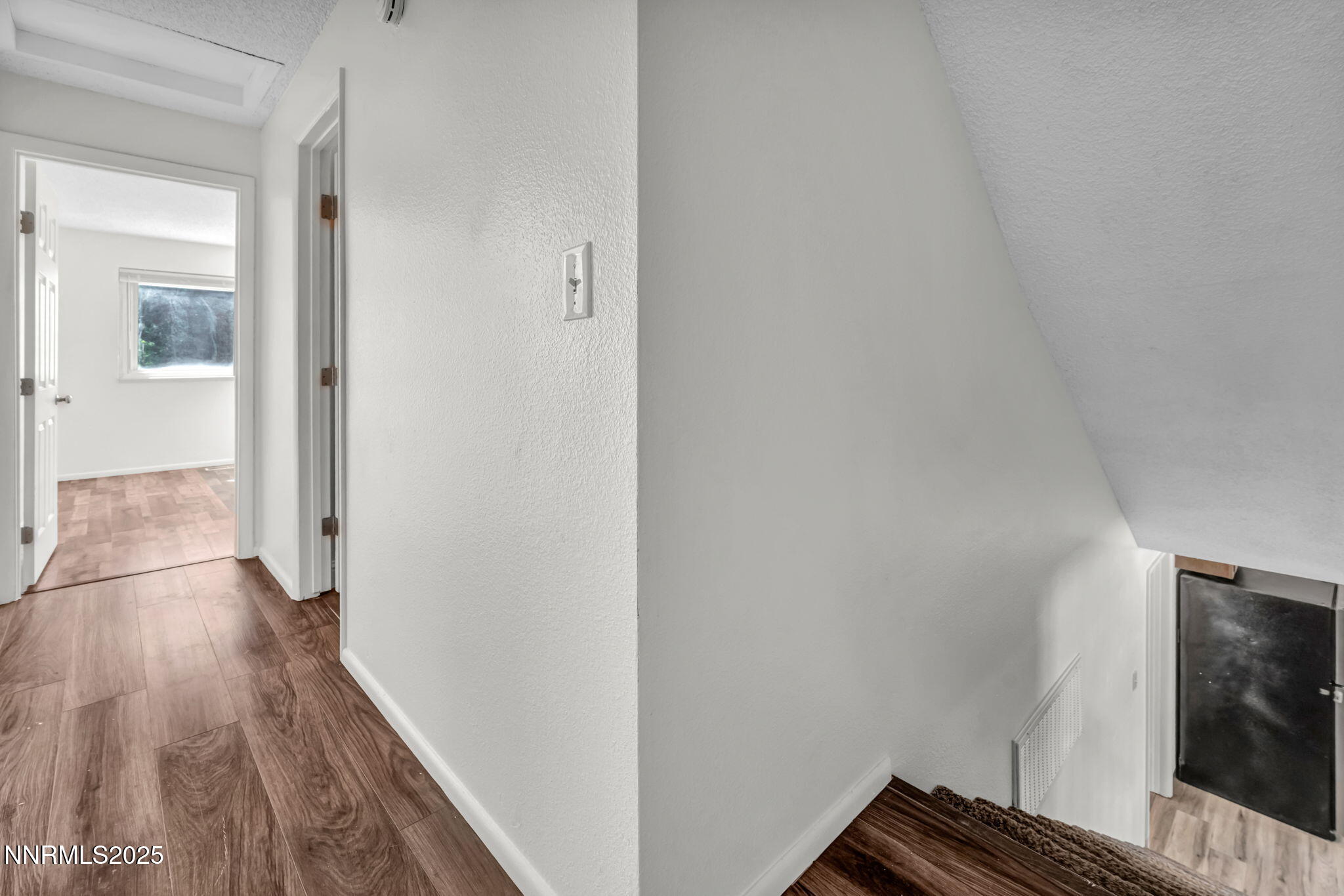 46-web-or-mls-7274-windmill-dr