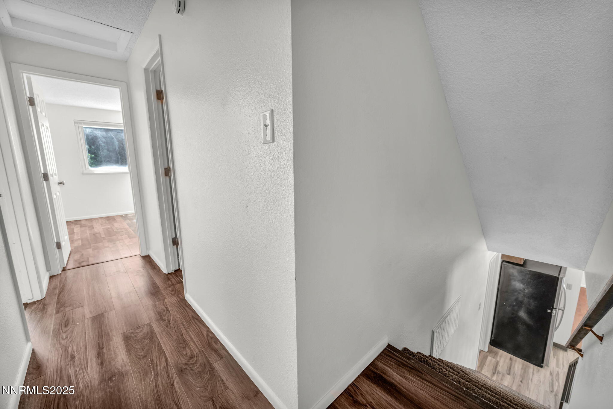 47-web-or-mls-7274-windmill-dr