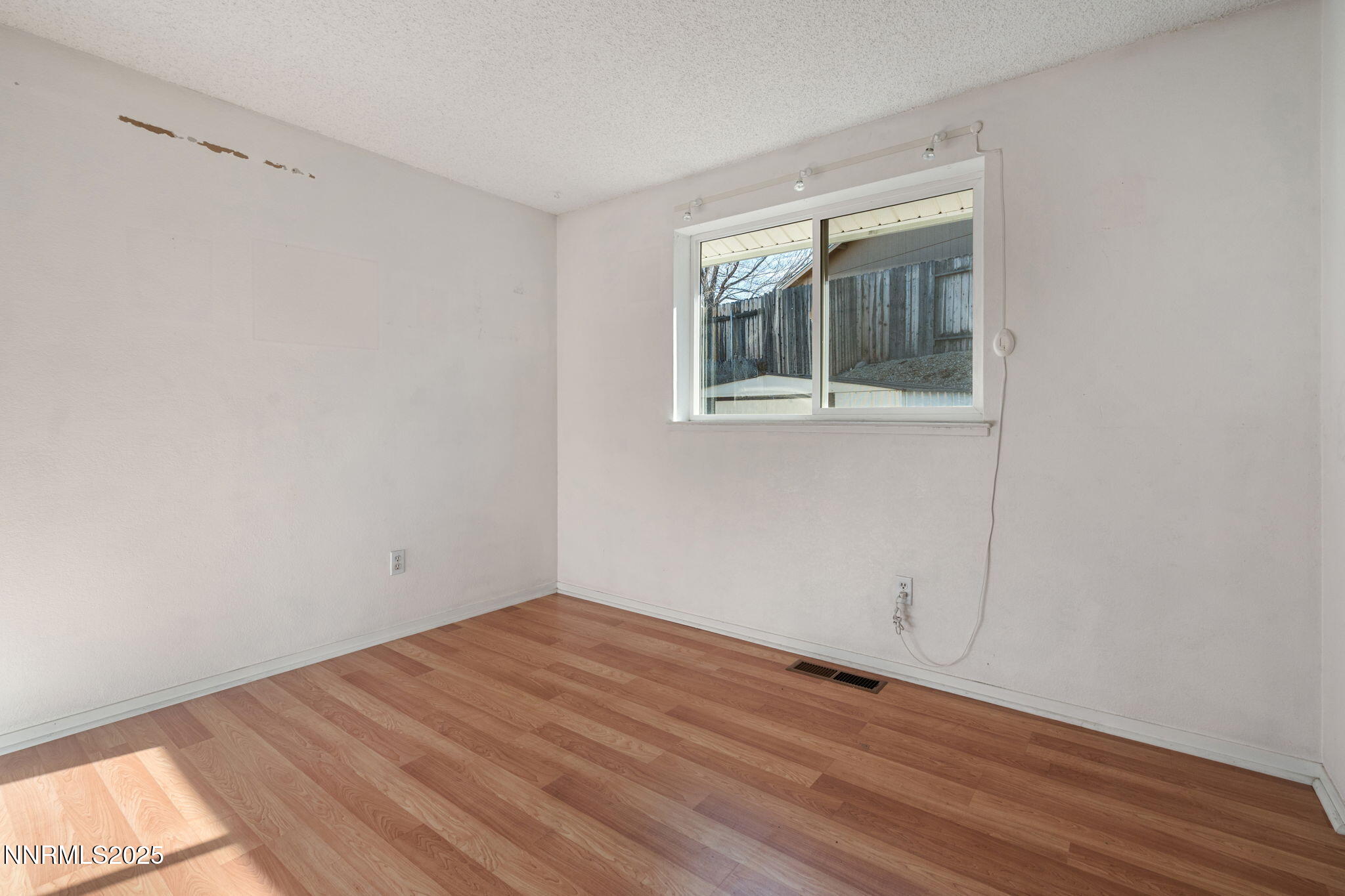 24-web-or-mls-DSC07215