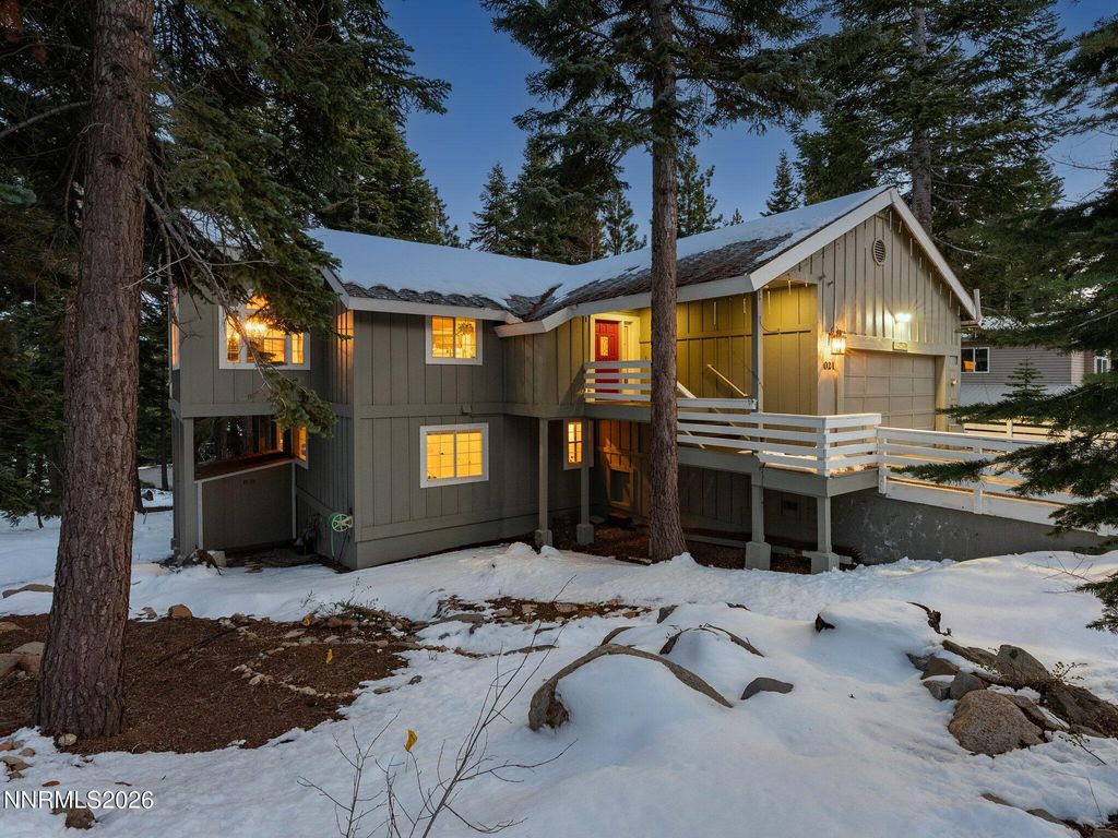 Photo of 1021 Dorcey Drive, Incline Village, NV 89451 (MLS # 260005143)