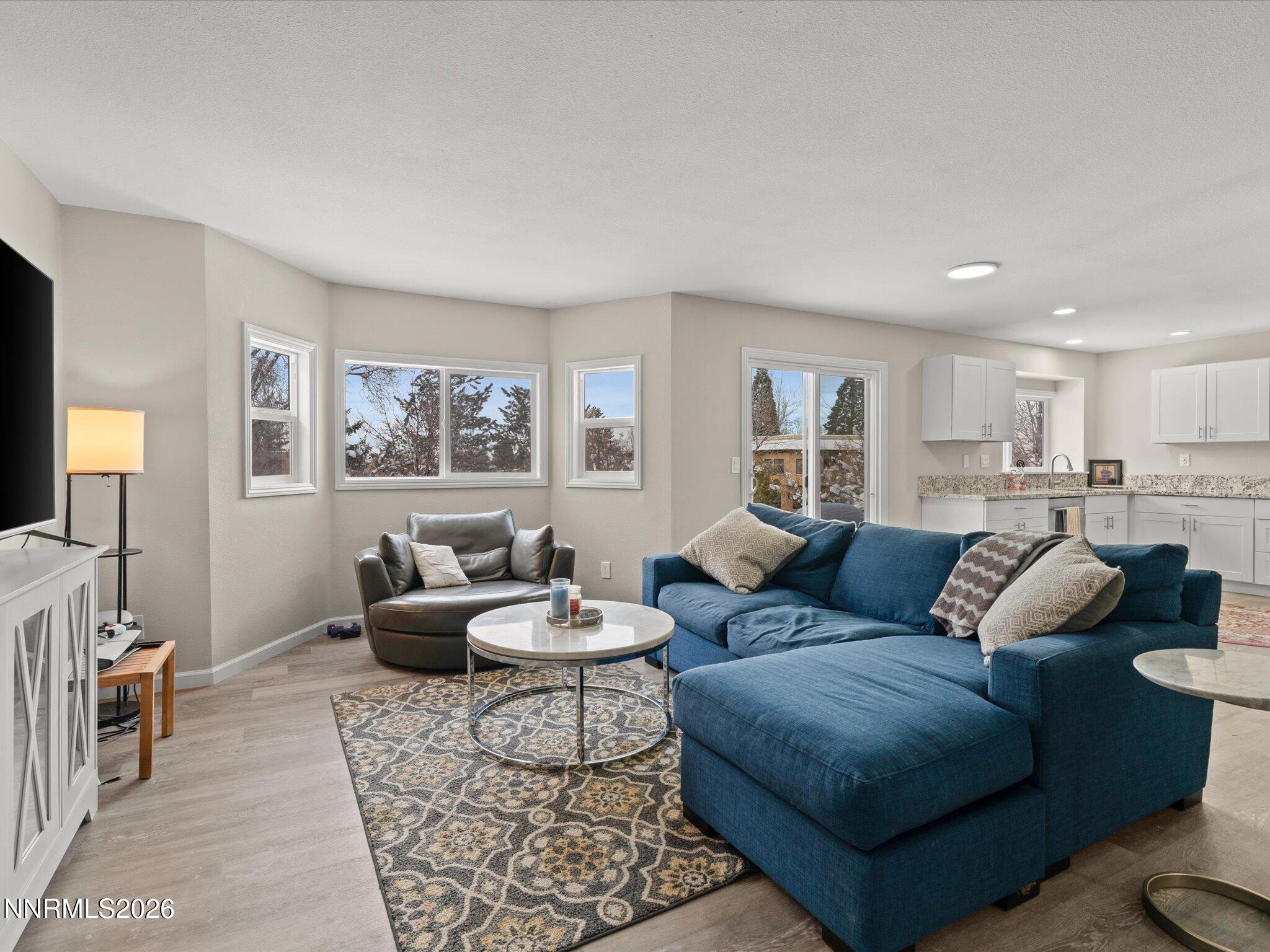 22-6060 Torrington Dr-121