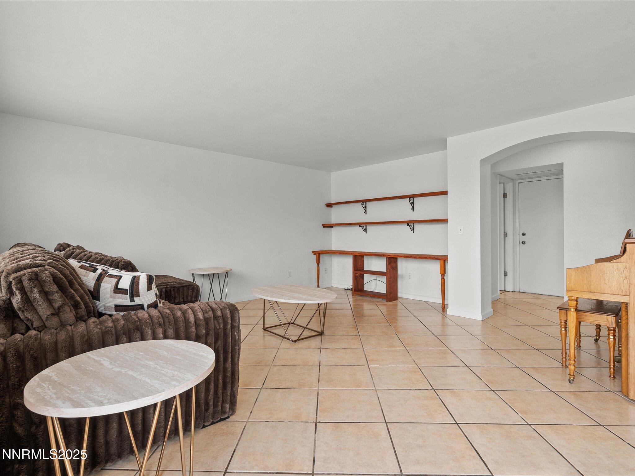 17-8031 Monterey Shores Dr-116