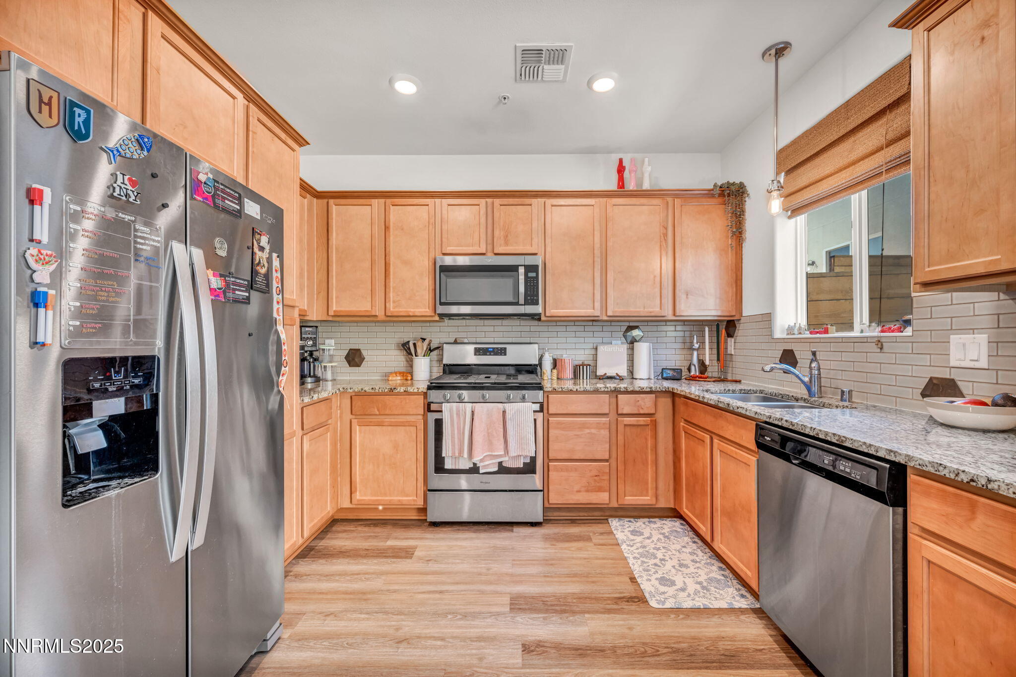 39-web-or-mls-585-logan-jacob-ln