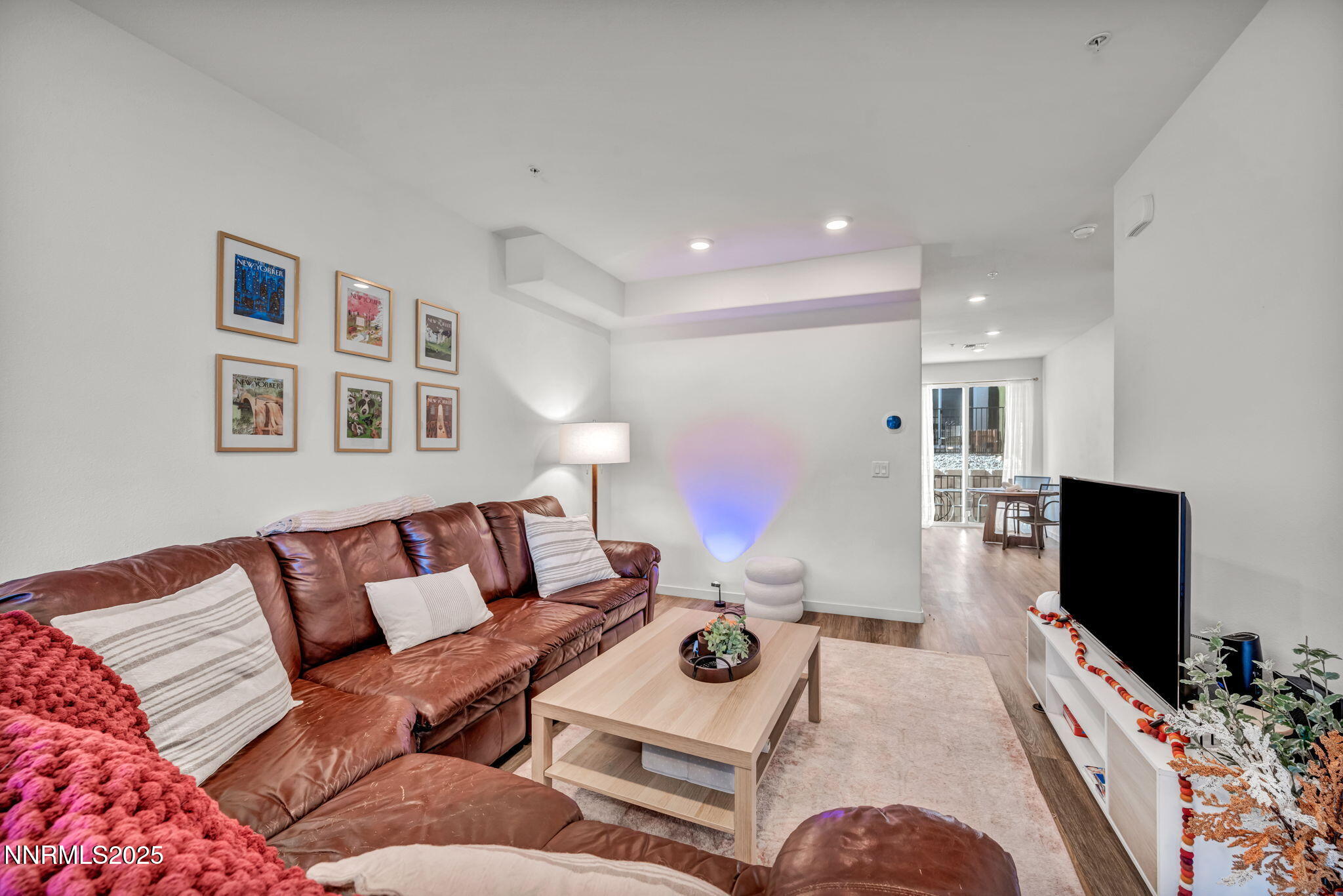 18-web-or-mls-585-logan-jacob-ln