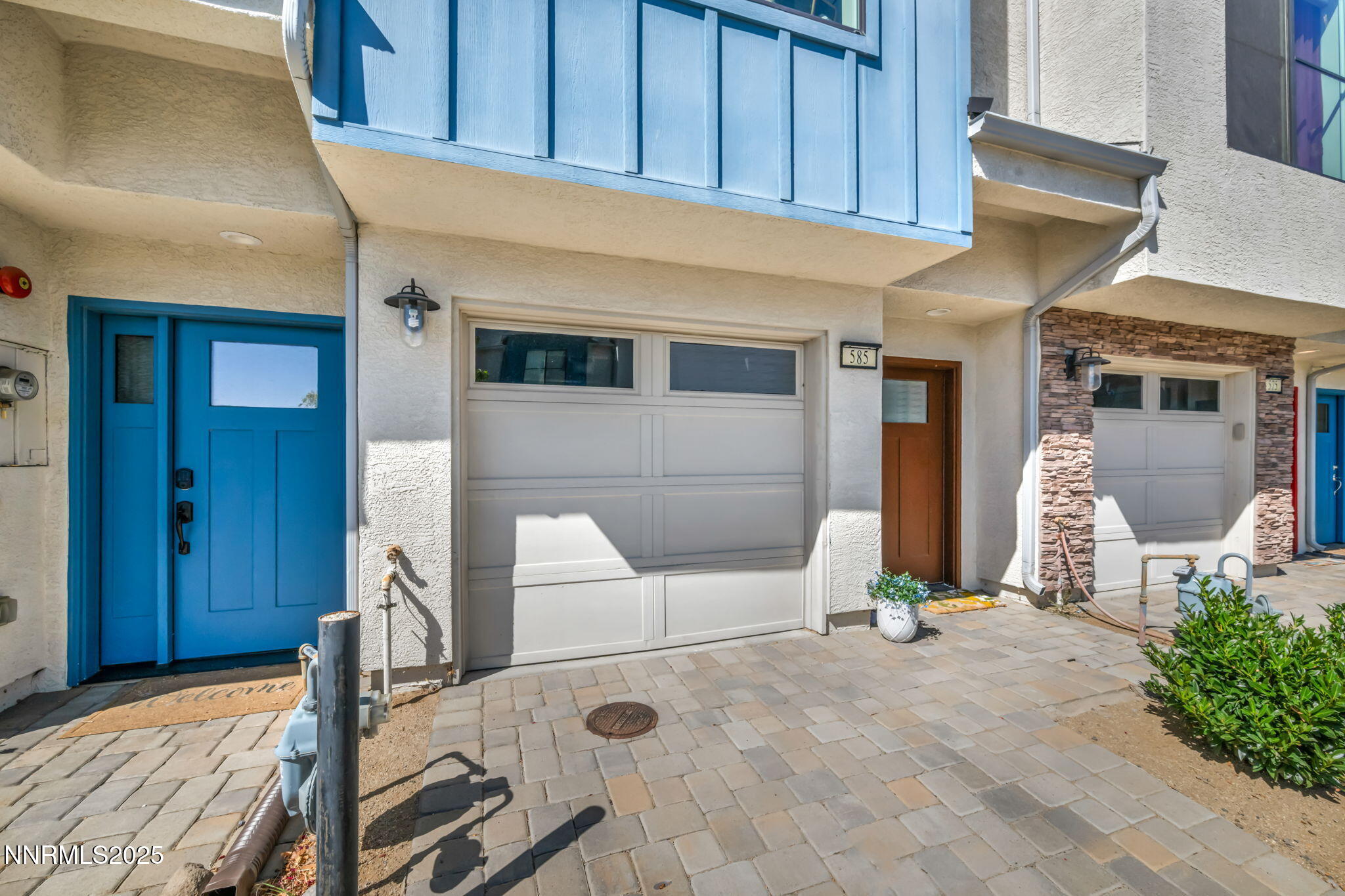 8-web-or-mls-585-logan-jacob-ln