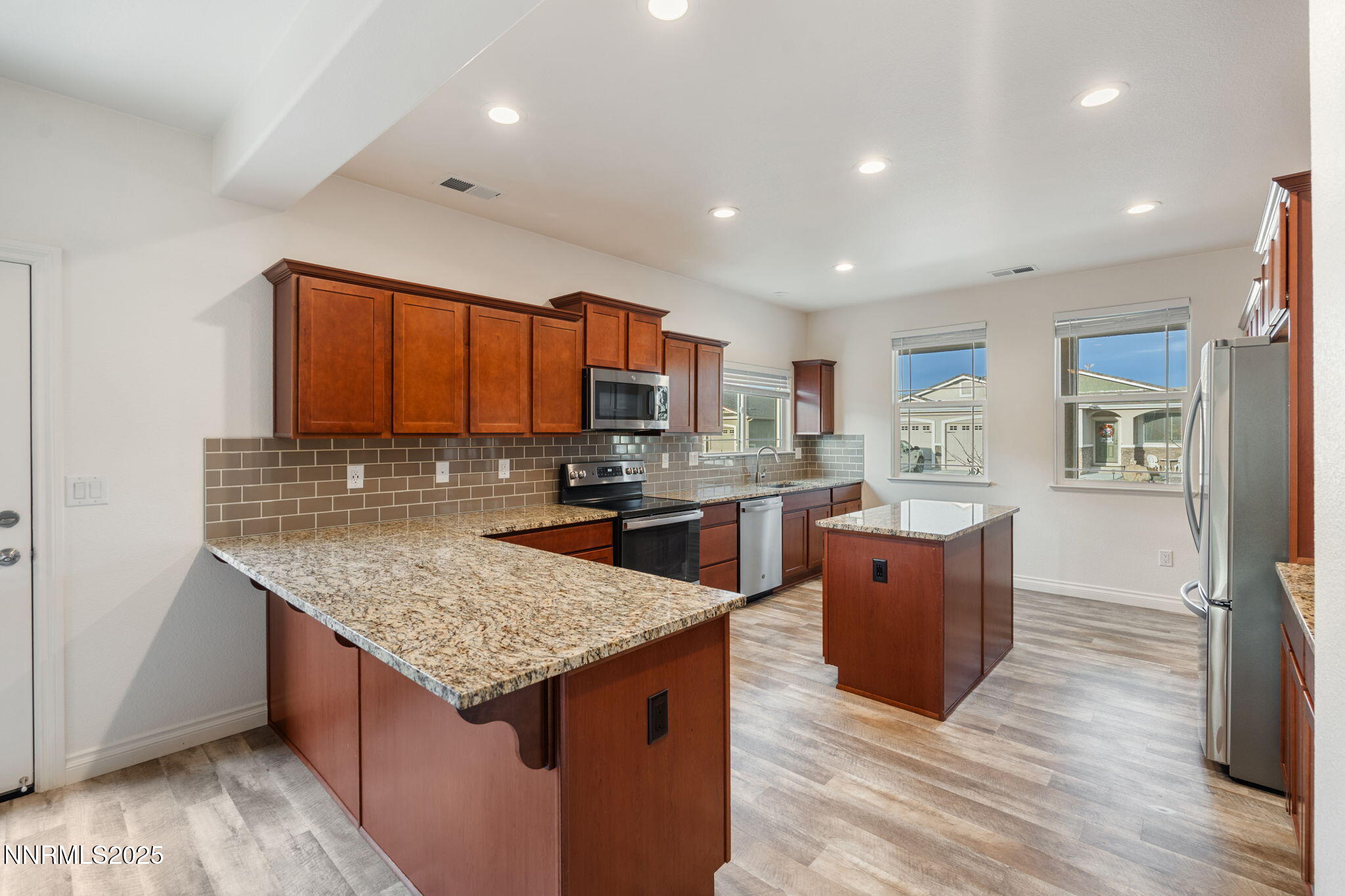 24-web-or-mls-DSC08310