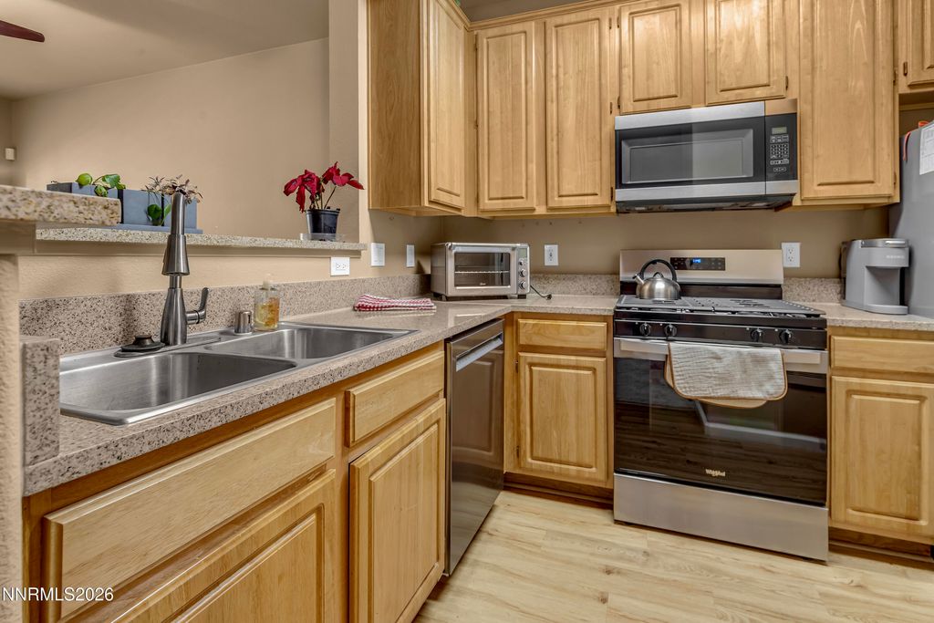 Photo of 900 South Meadows Parkway #APT 2723, Reno, NV 89521 (MLS # 260003838)