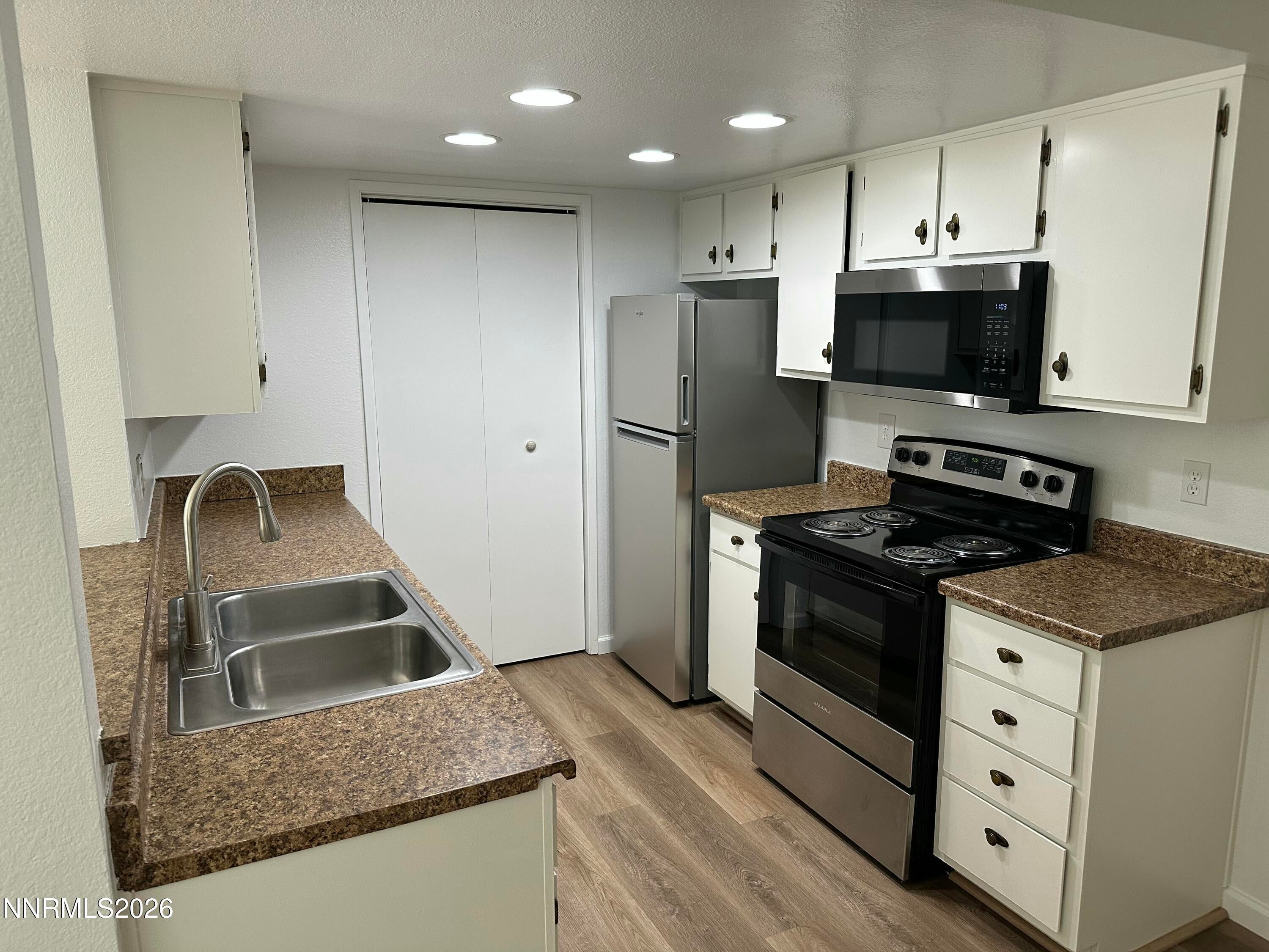 555 E Patriot Boulevard # 298