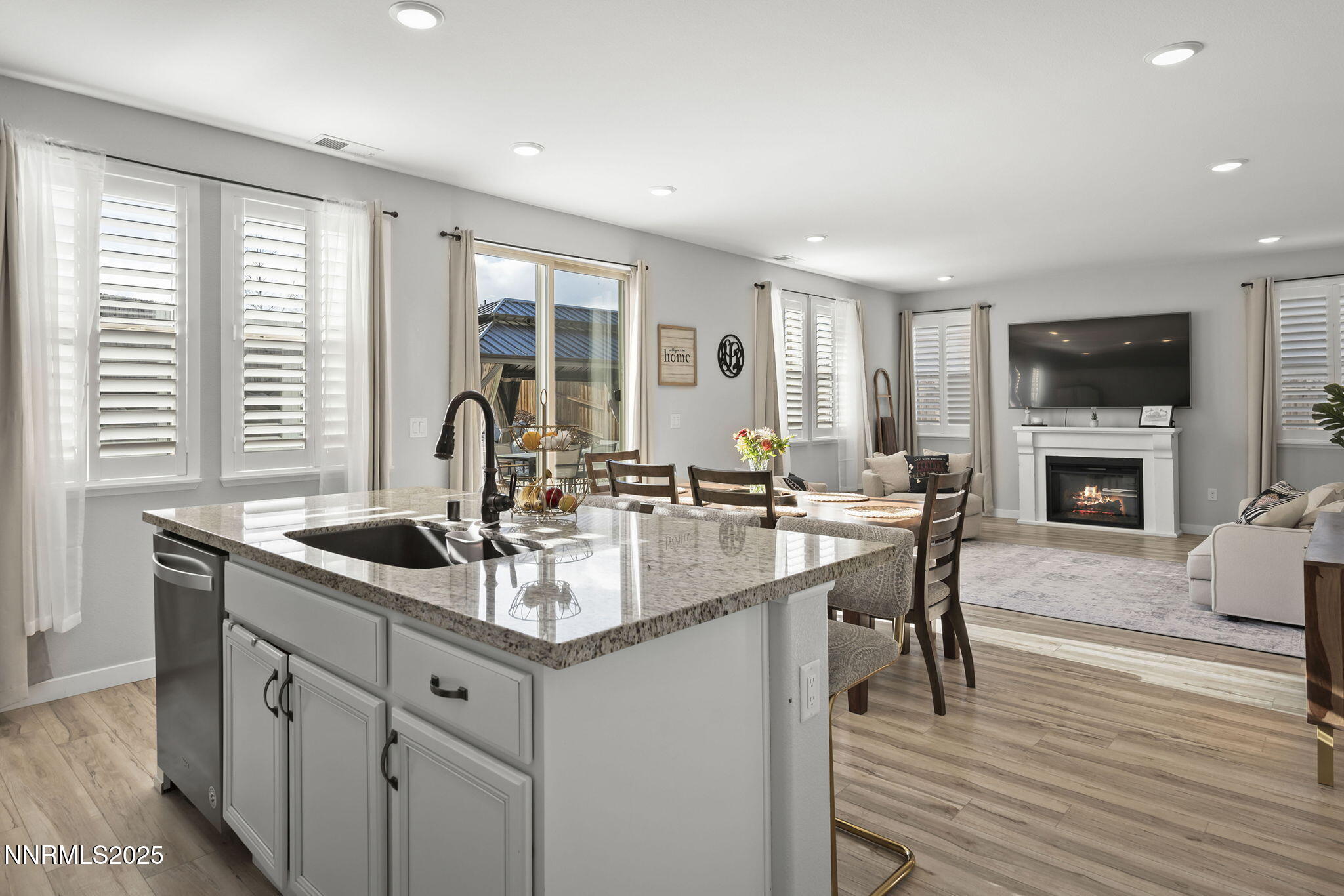 15-web-or-mls-_DSC0274