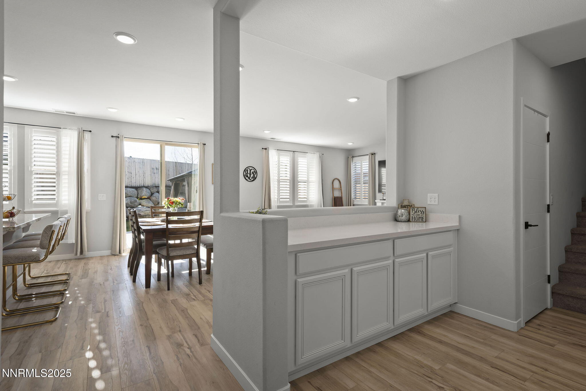 8-web-or-mls-_DSC0216