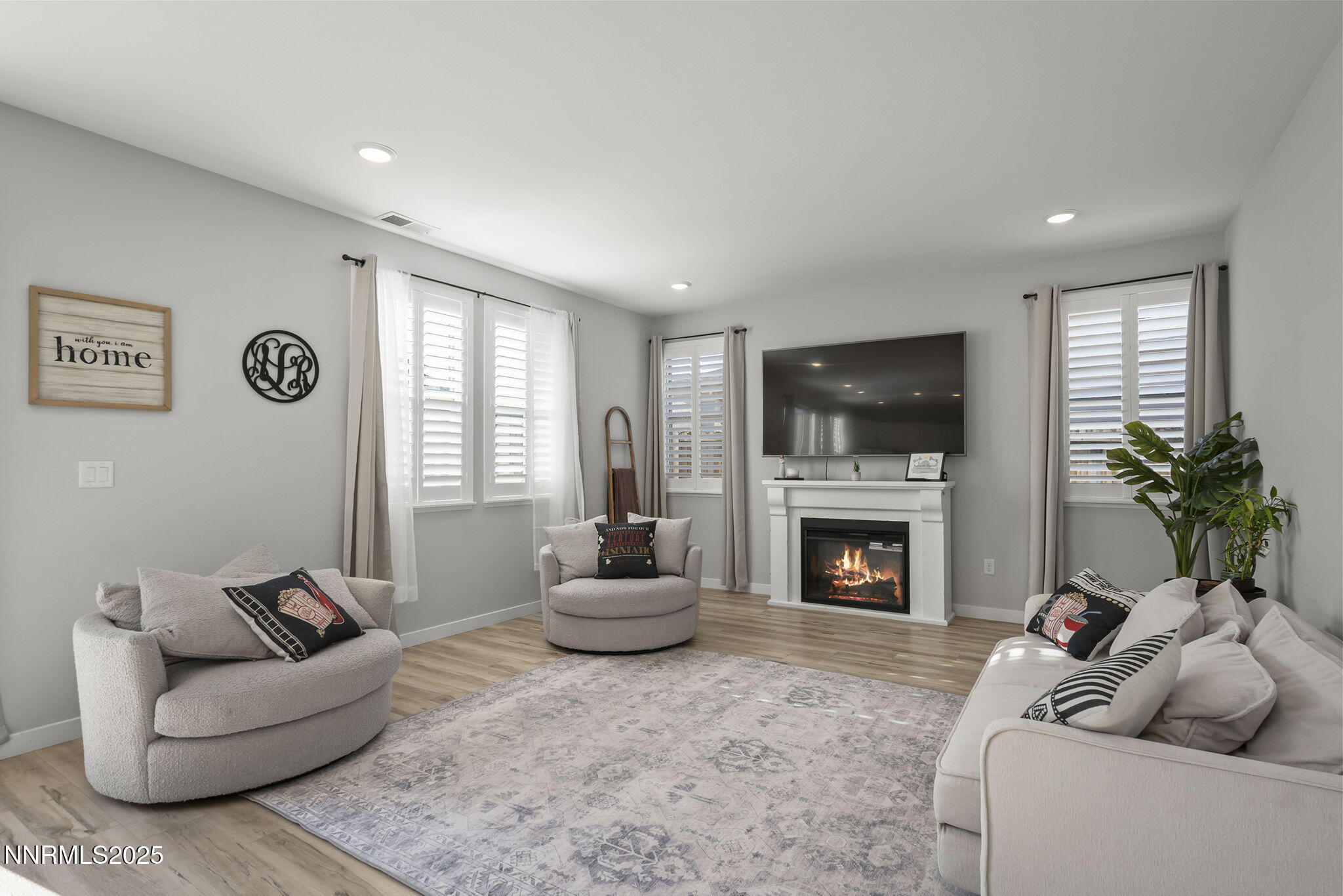 9-web-or-mls-_DSC0226